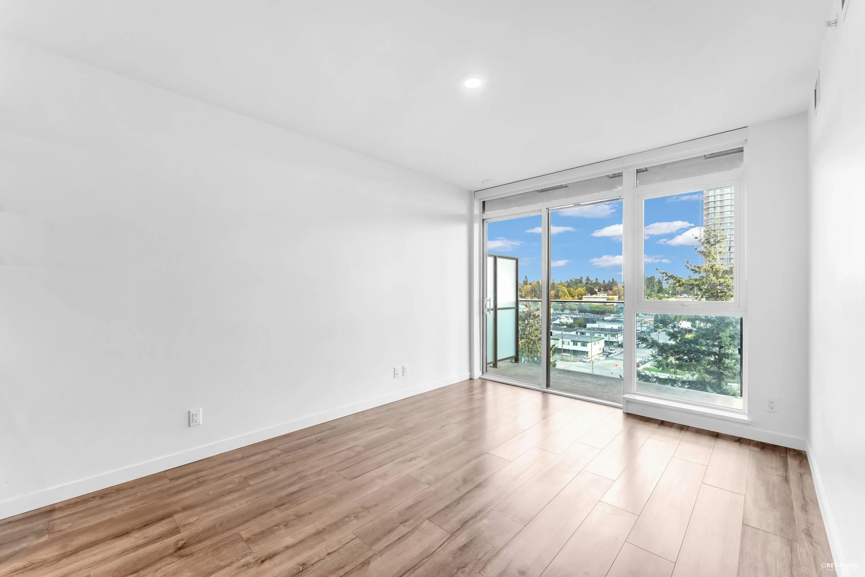 907 13428 105 Avenue