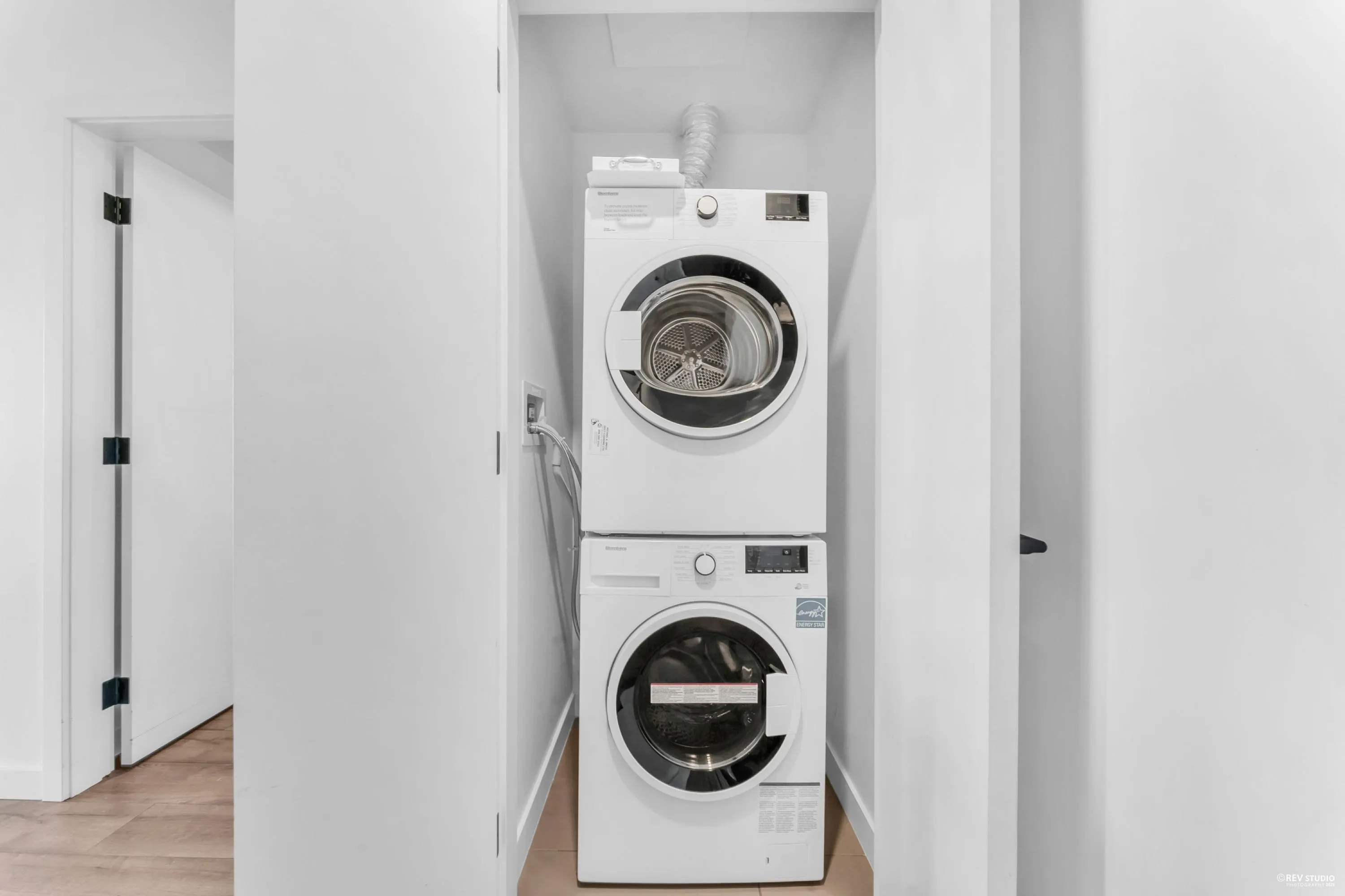 907 13428 105 Avenue