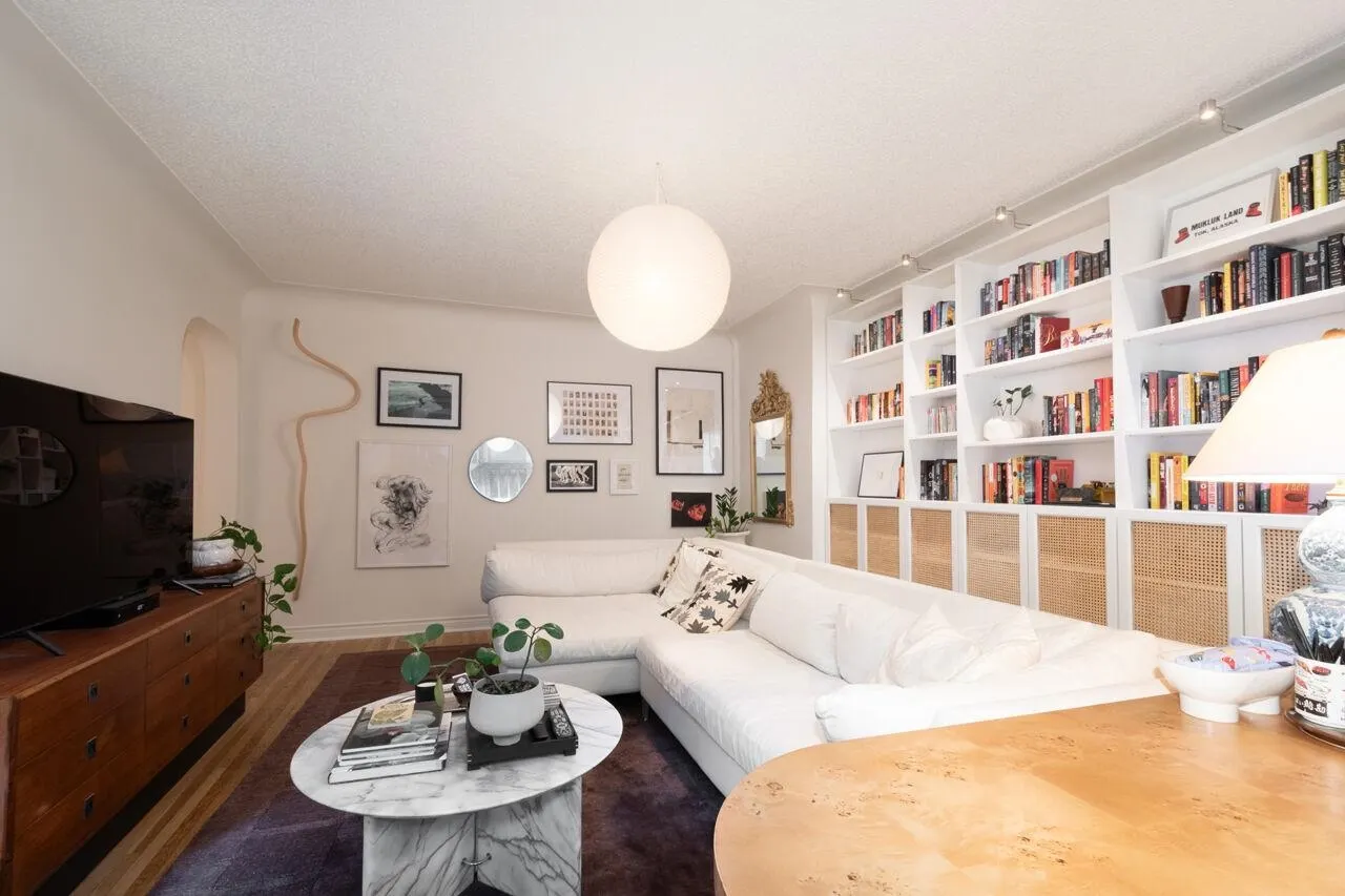 103 985 Jervis Street