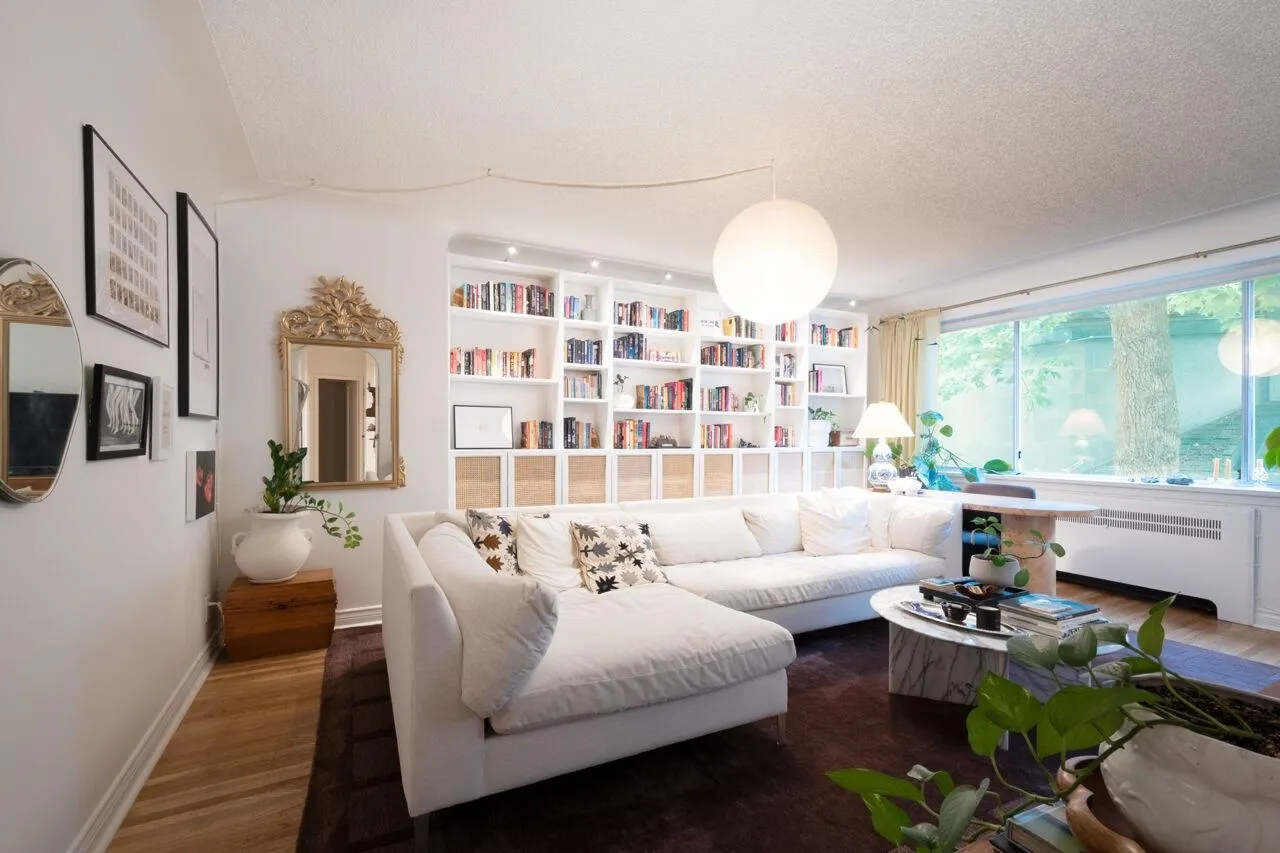 103 985 Jervis Street