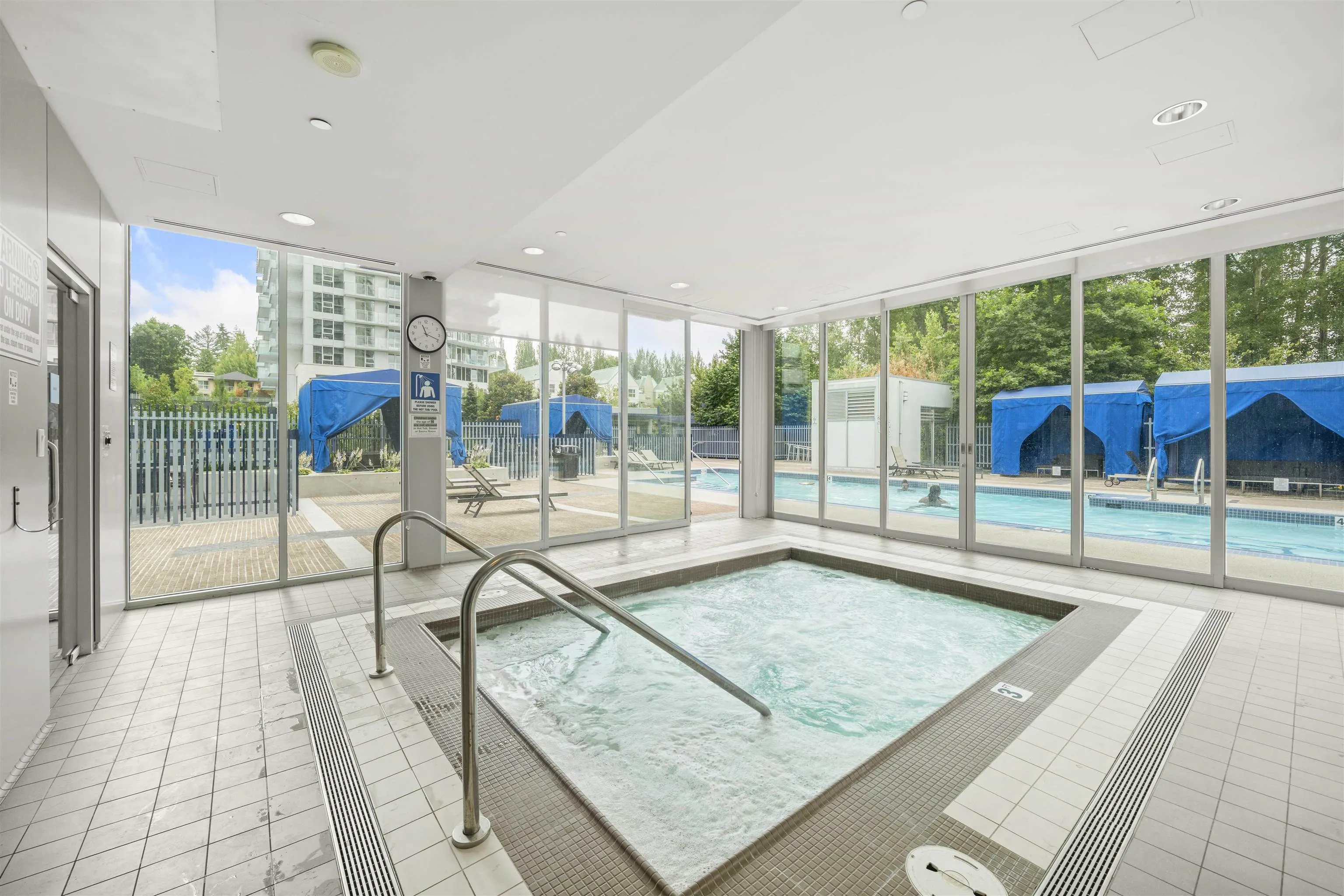 1901 13696 100 Avenue