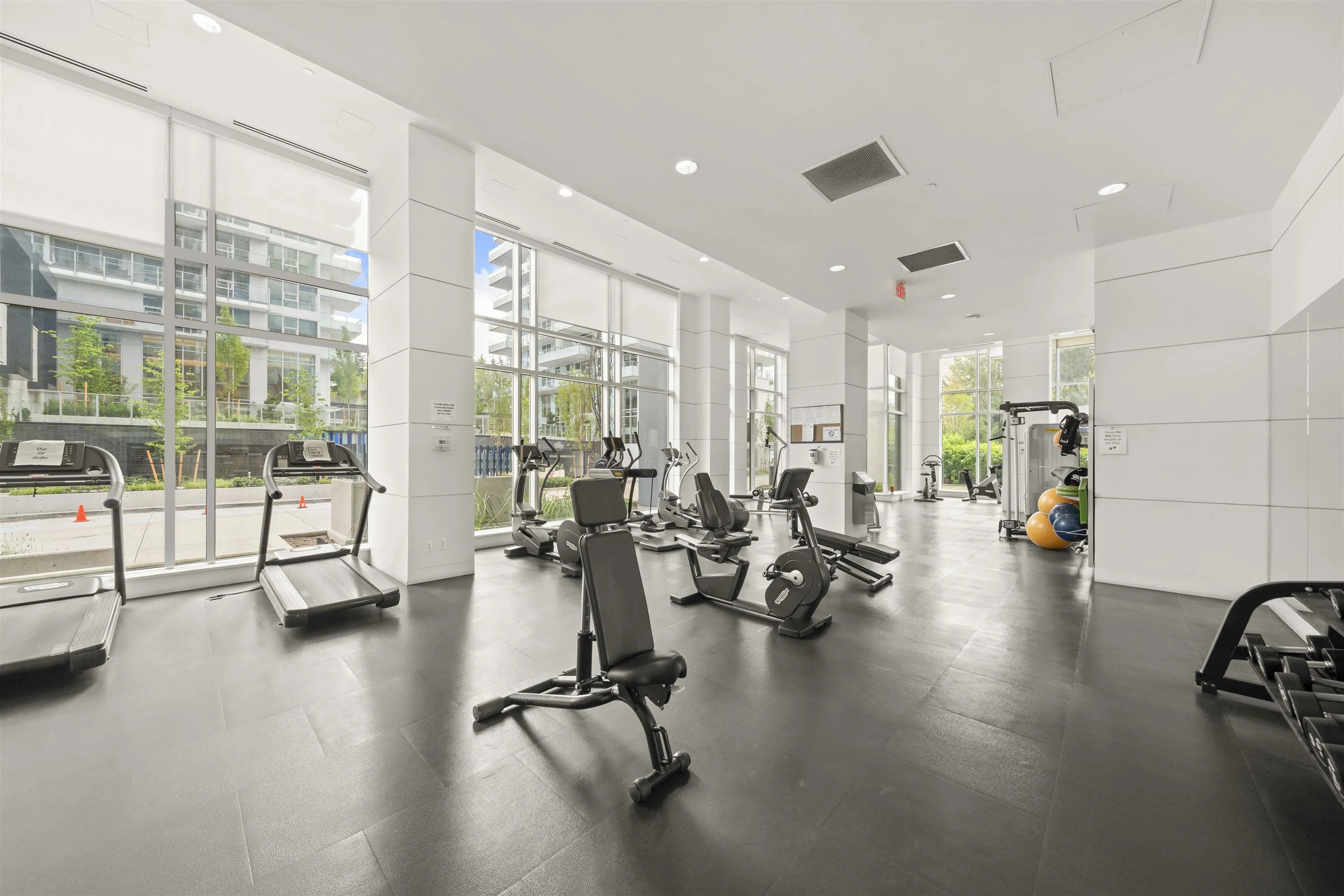 1901 13696 100 Avenue