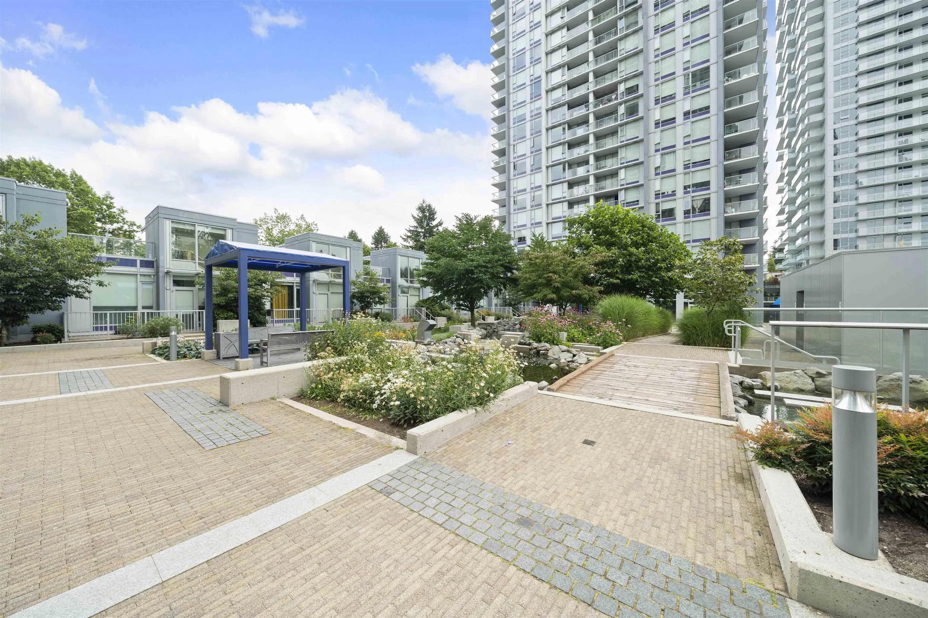 1901 13696 100 Avenue