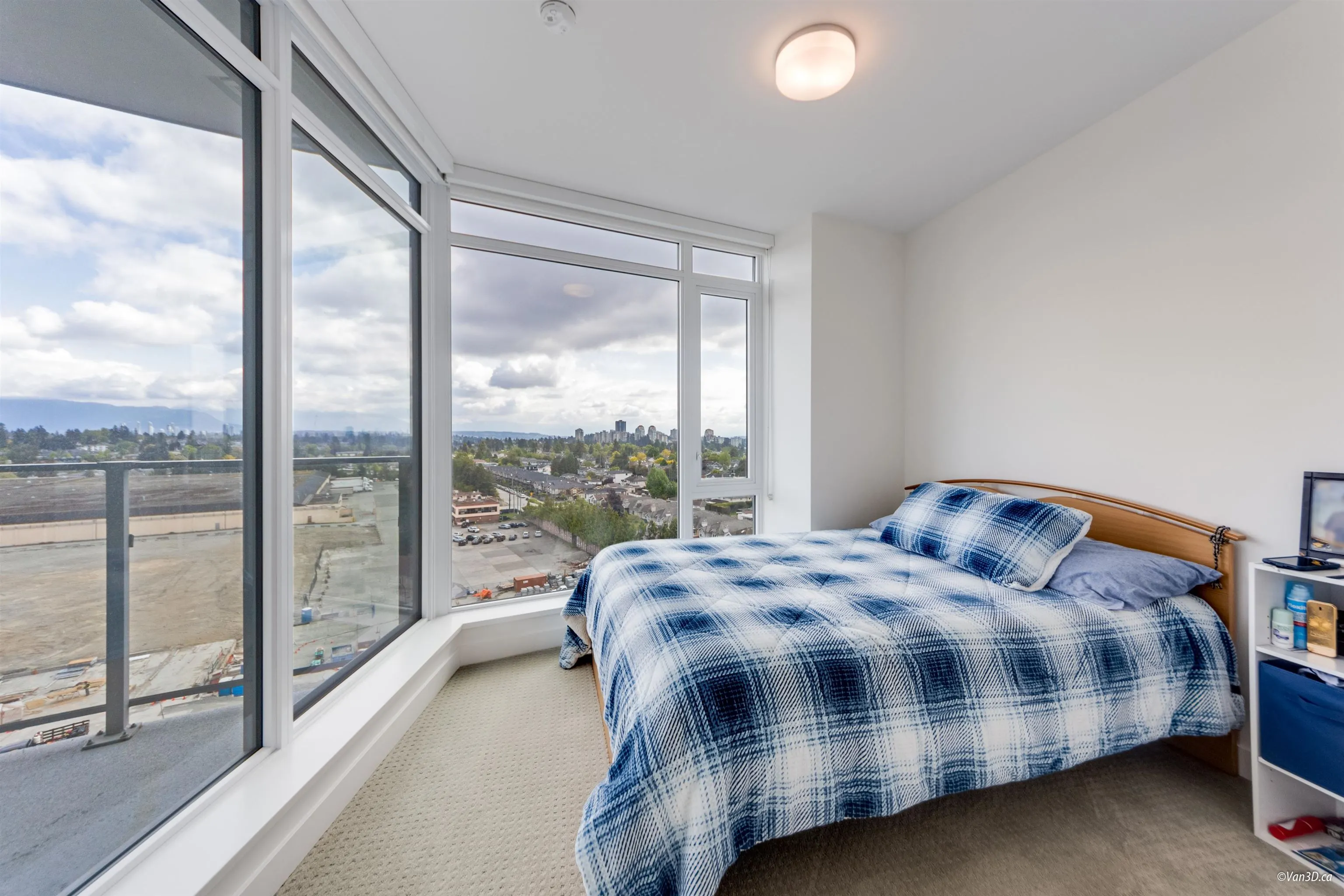 1106 7769 Park Crescent