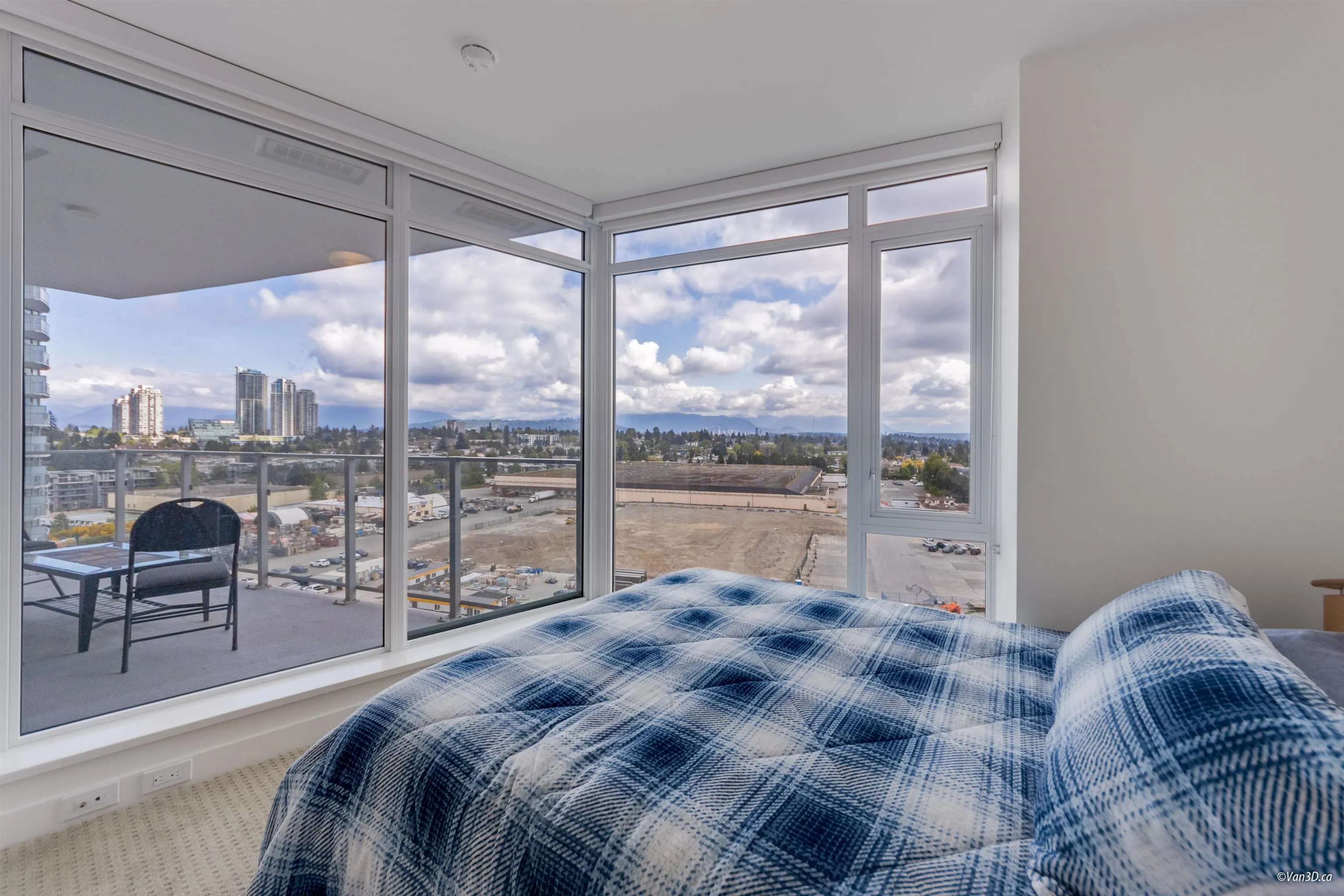 1106 7769 Park Crescent