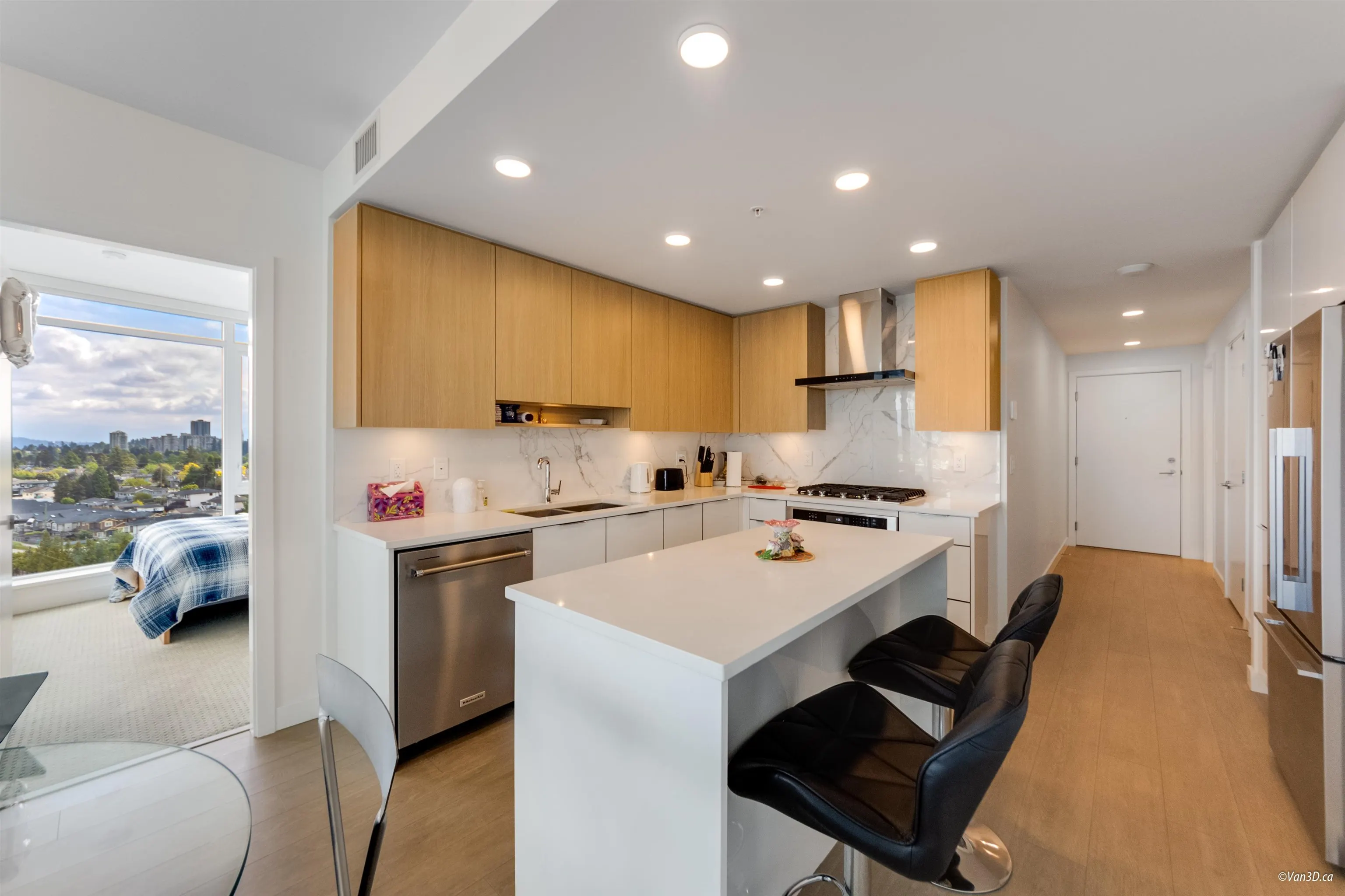 1106 7769 Park Crescent
