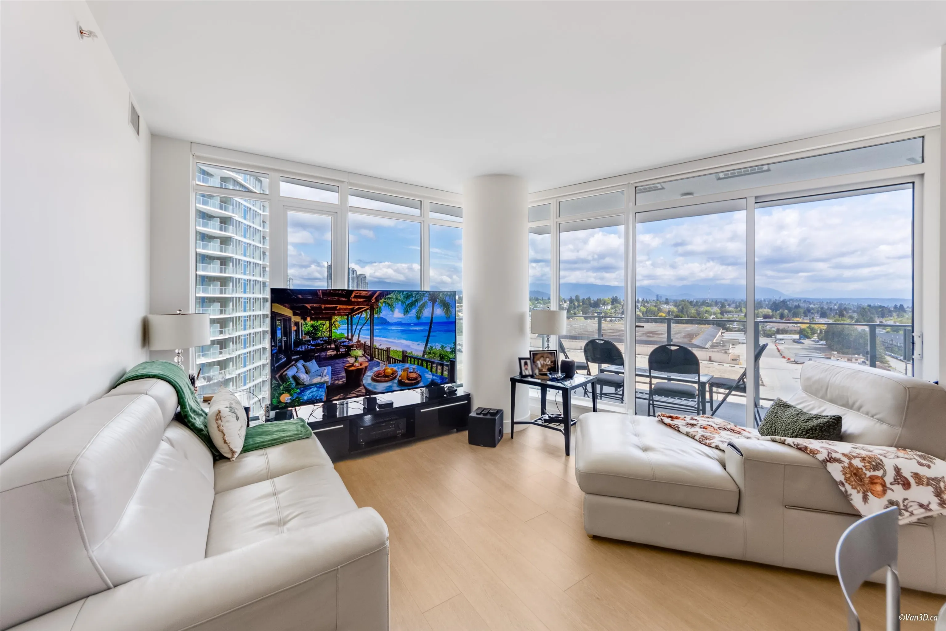 1106 7769 Park Crescent