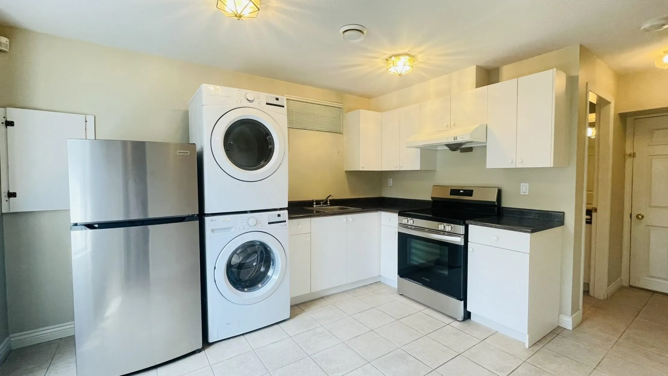 Basement 7950 Selkirk Street