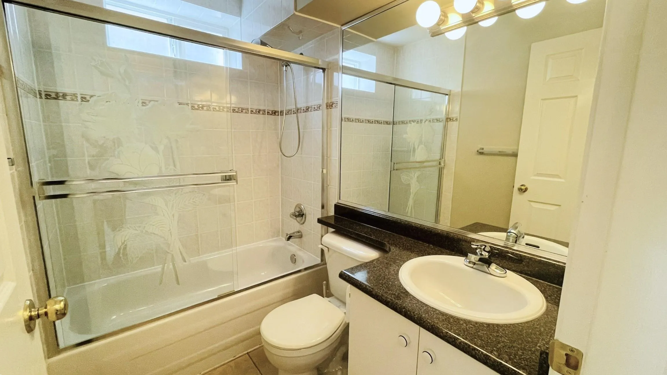 Basement 7950 Selkirk Street
