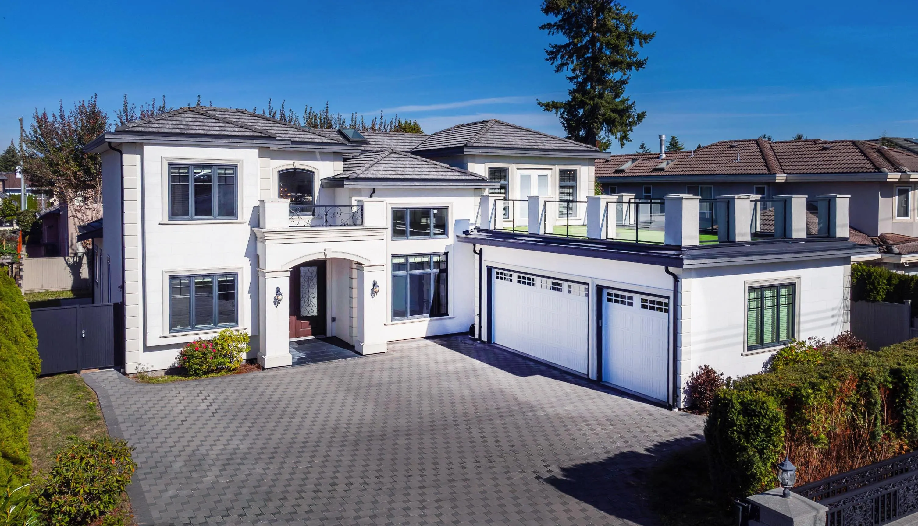 9631 Saunders Road