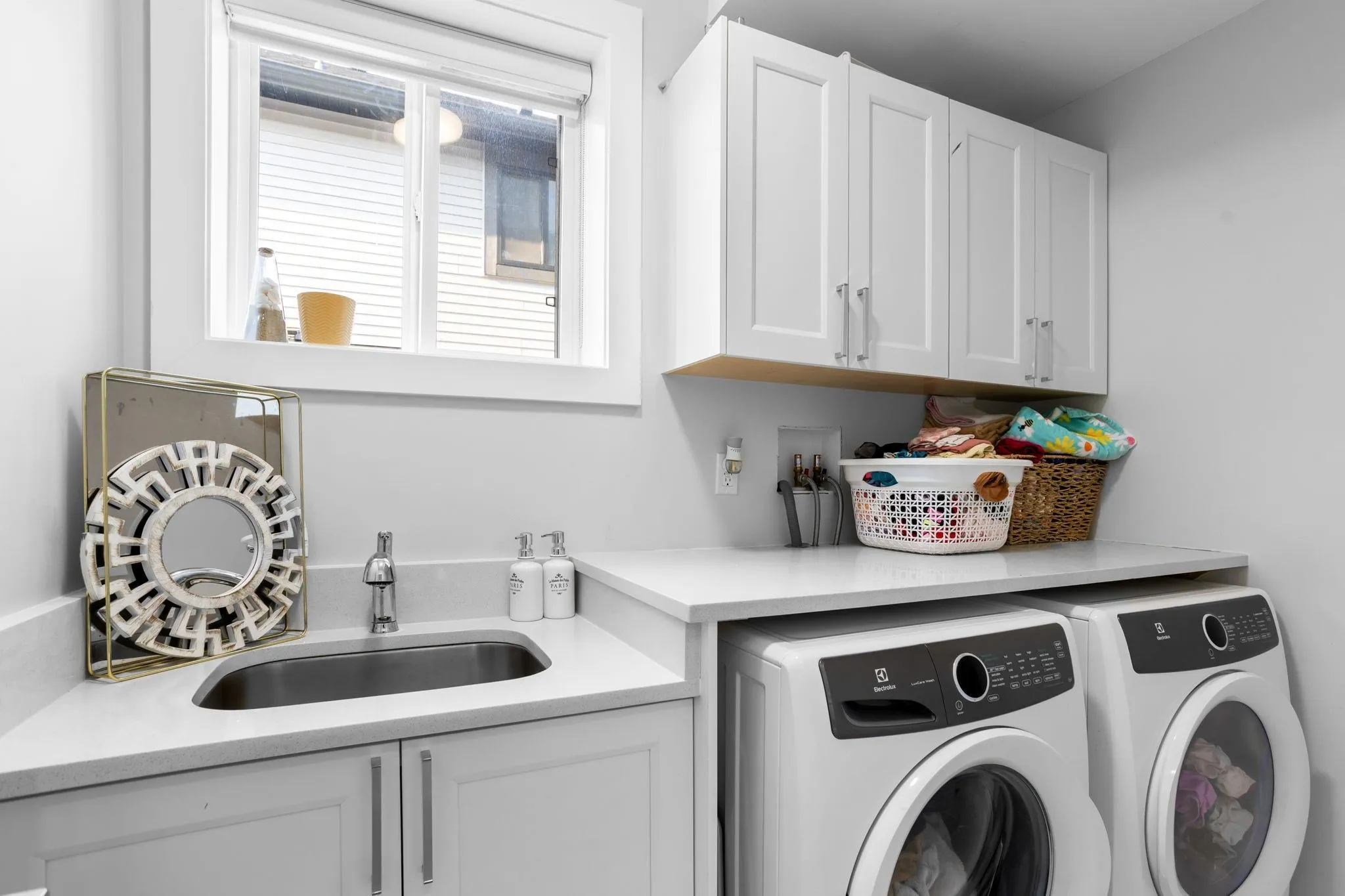 8394 Mctaggart Street