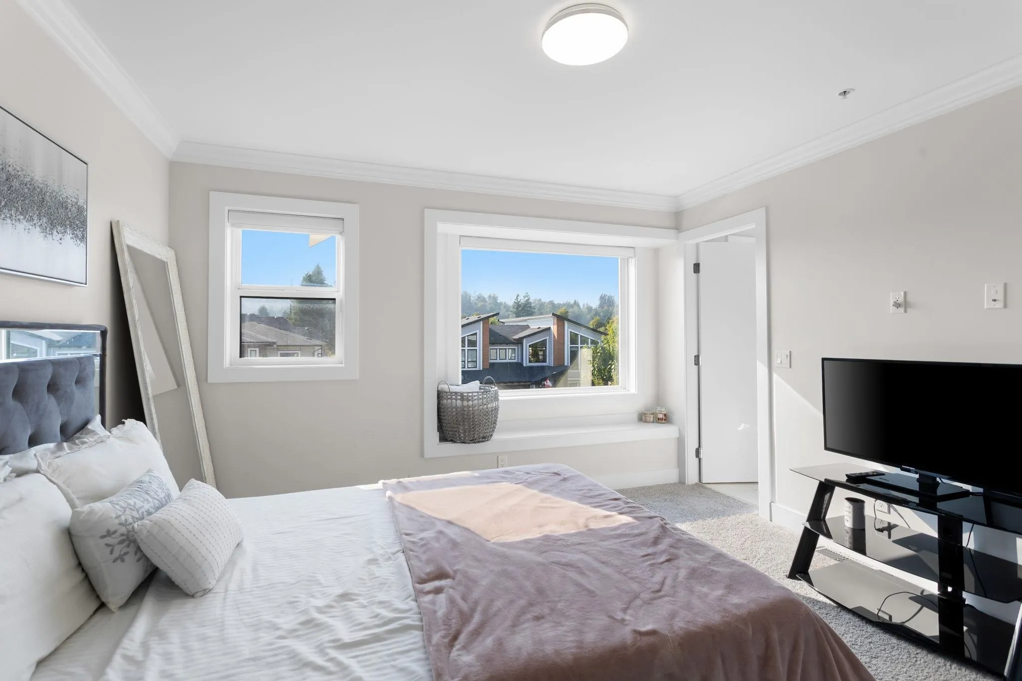 8394 Mctaggart Street