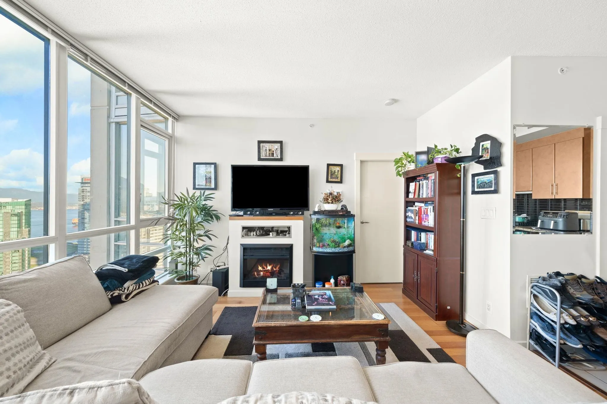 3802 1189 Melville Street