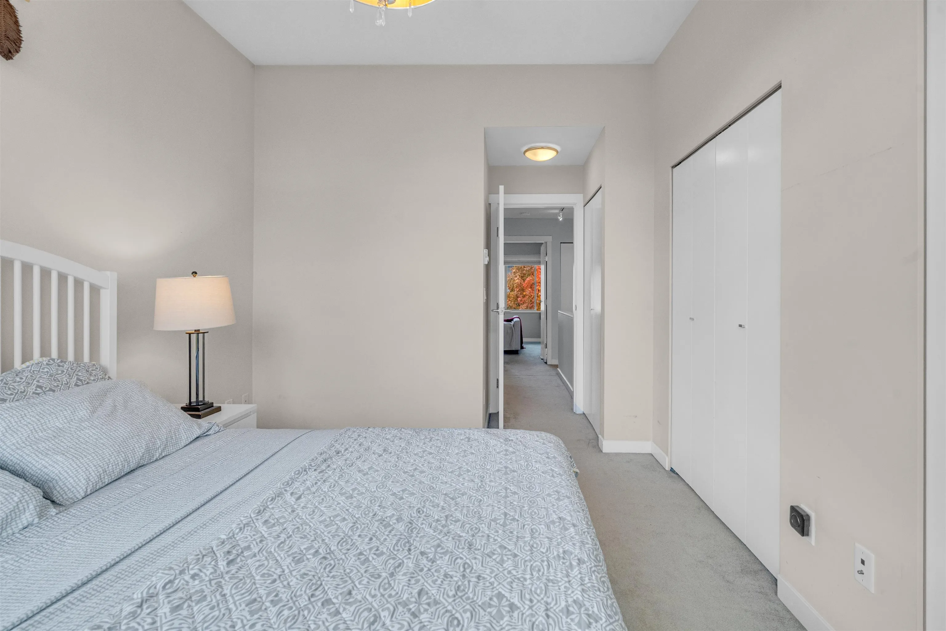 8 8473 163 Street