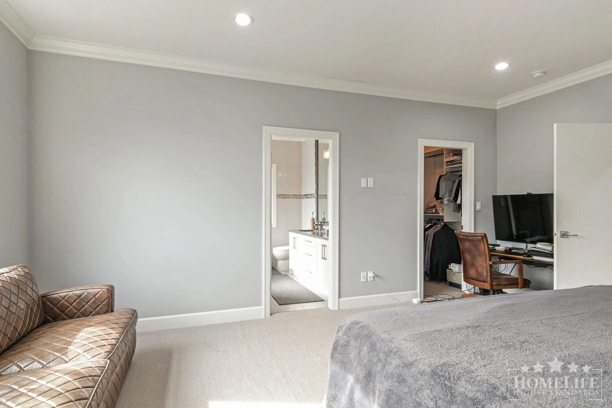 Upper House 16482 63 Avenue