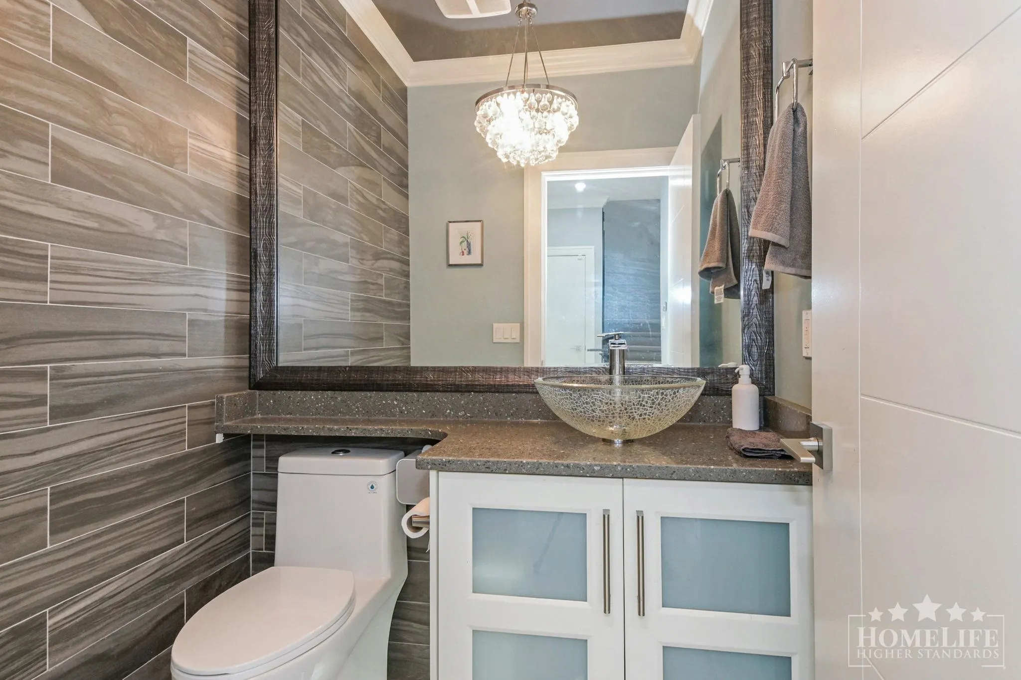 Upper House 16482 63 Avenue