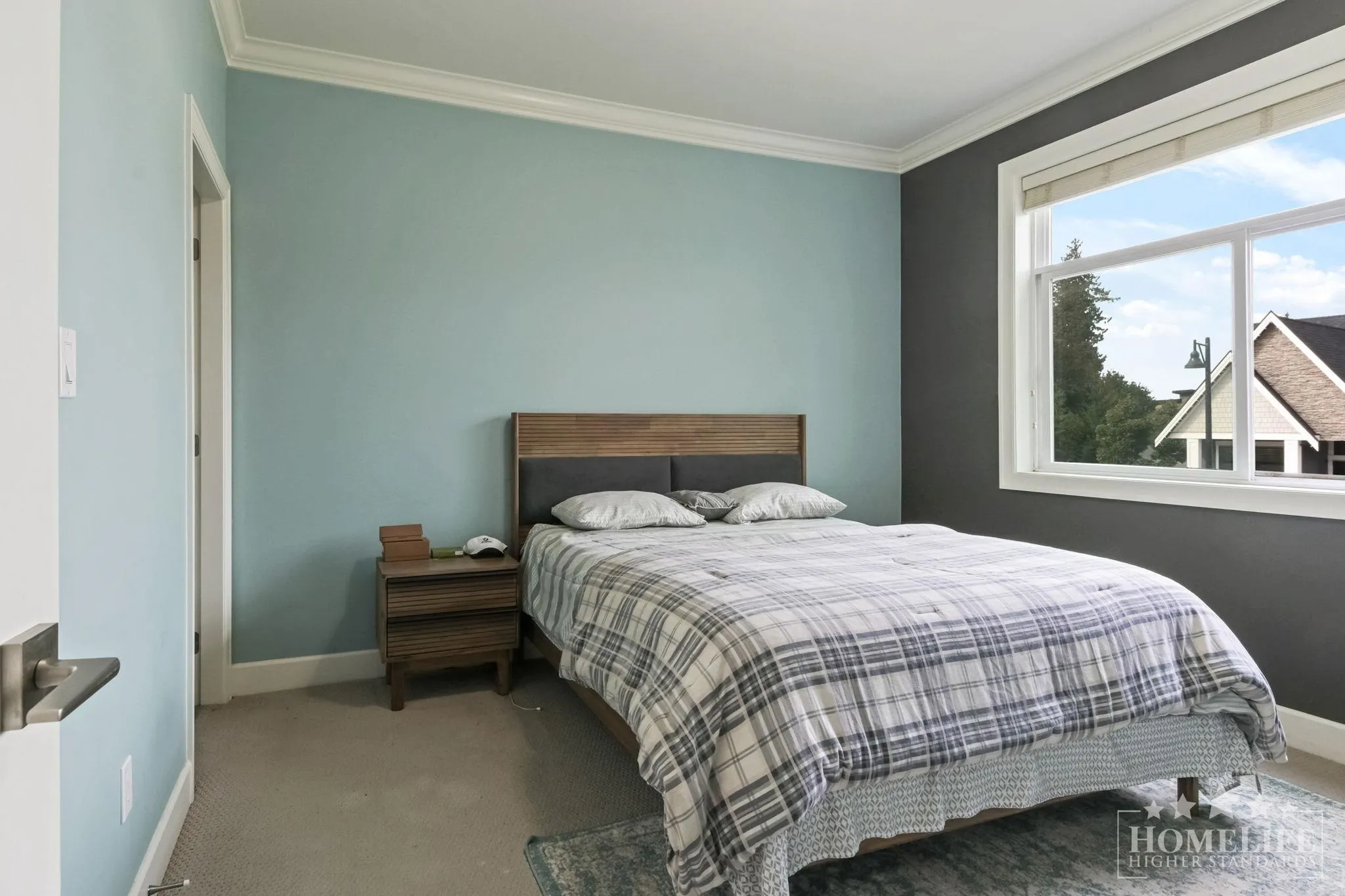 Upper House 16482 63 Avenue