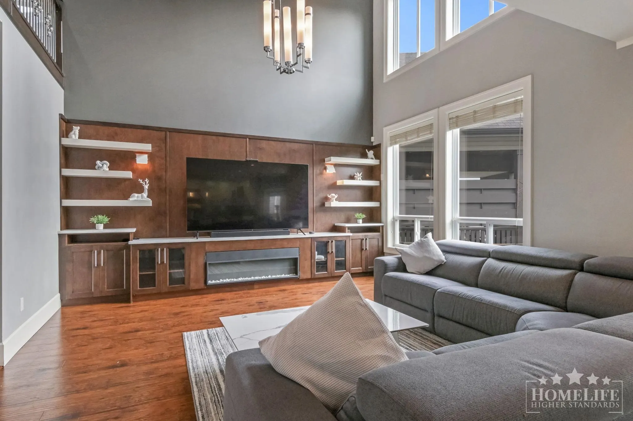 Upper House 16482 63 Avenue