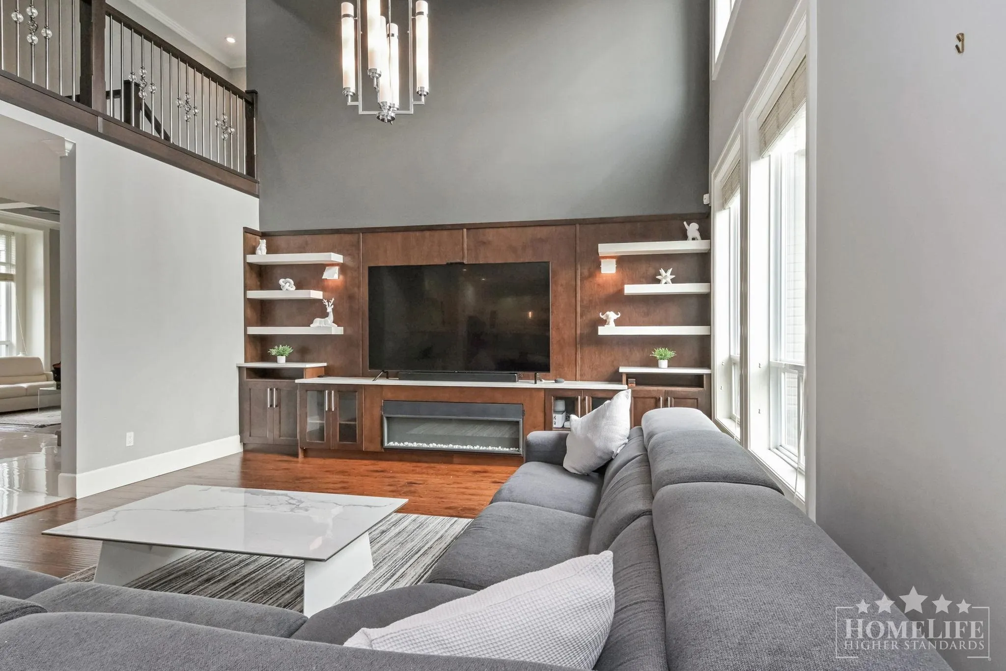 Upper House 16482 63 Avenue