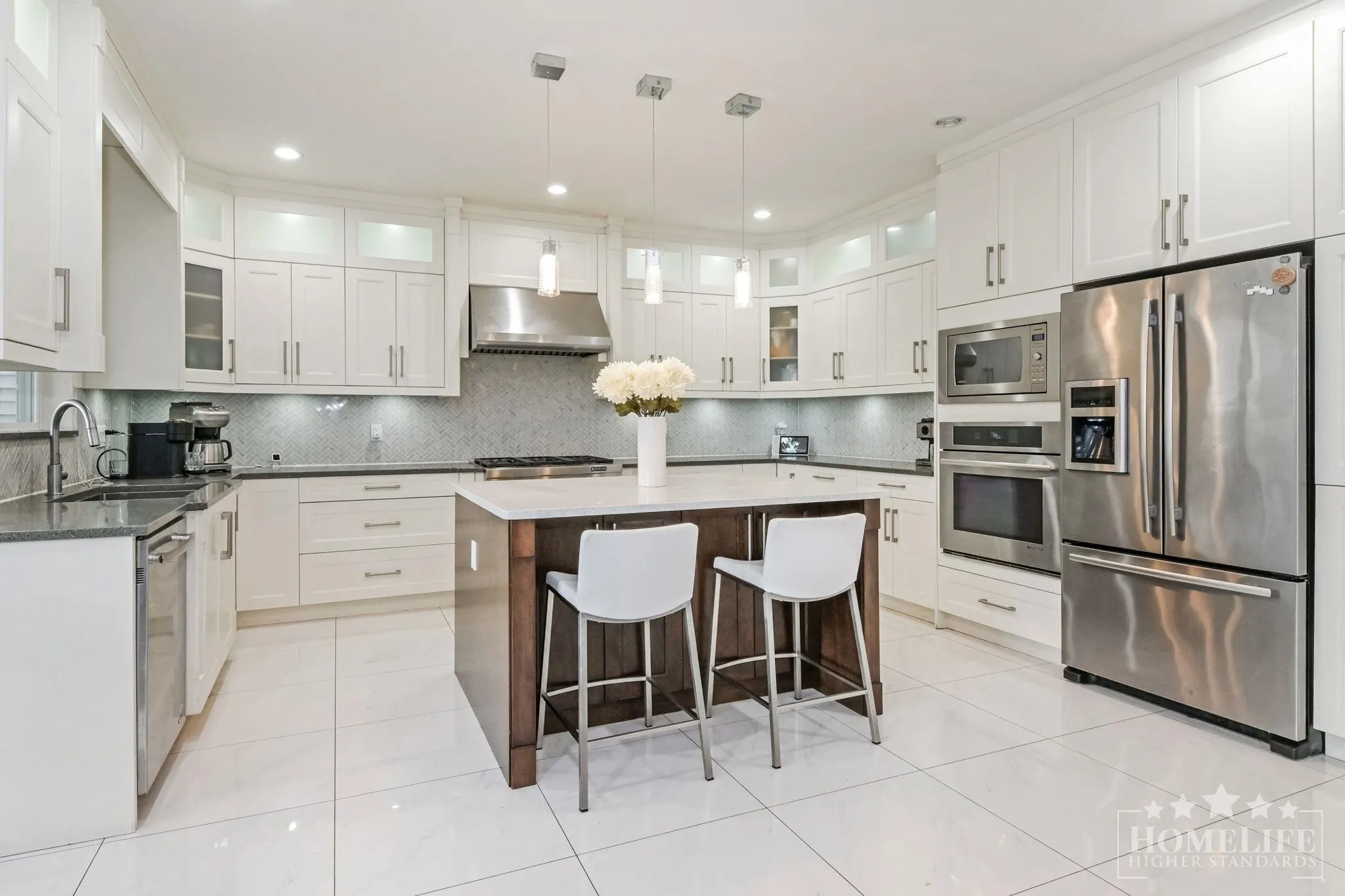 Upper House 16482 63 Avenue