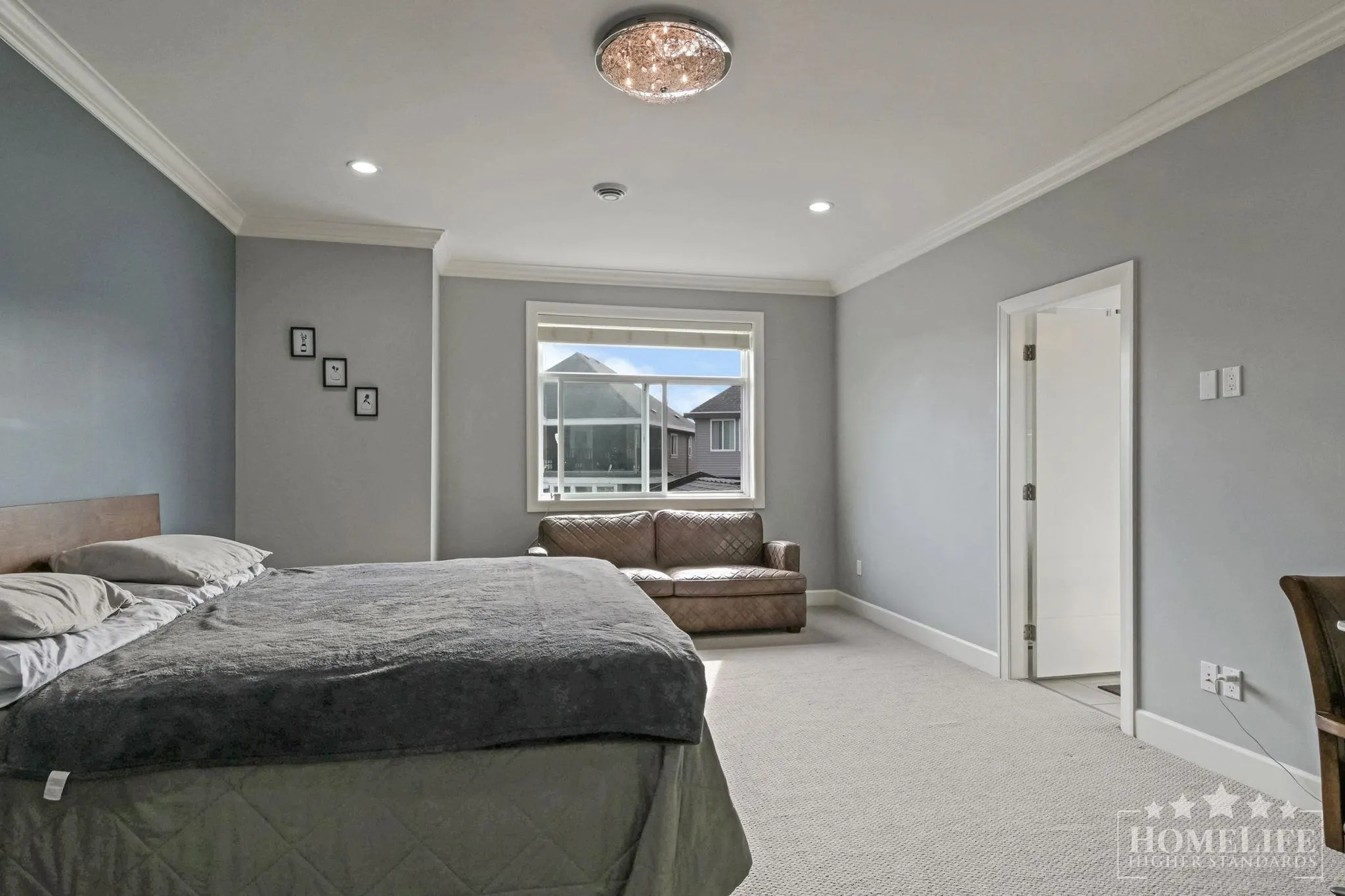 Upper House 16482 63 Avenue