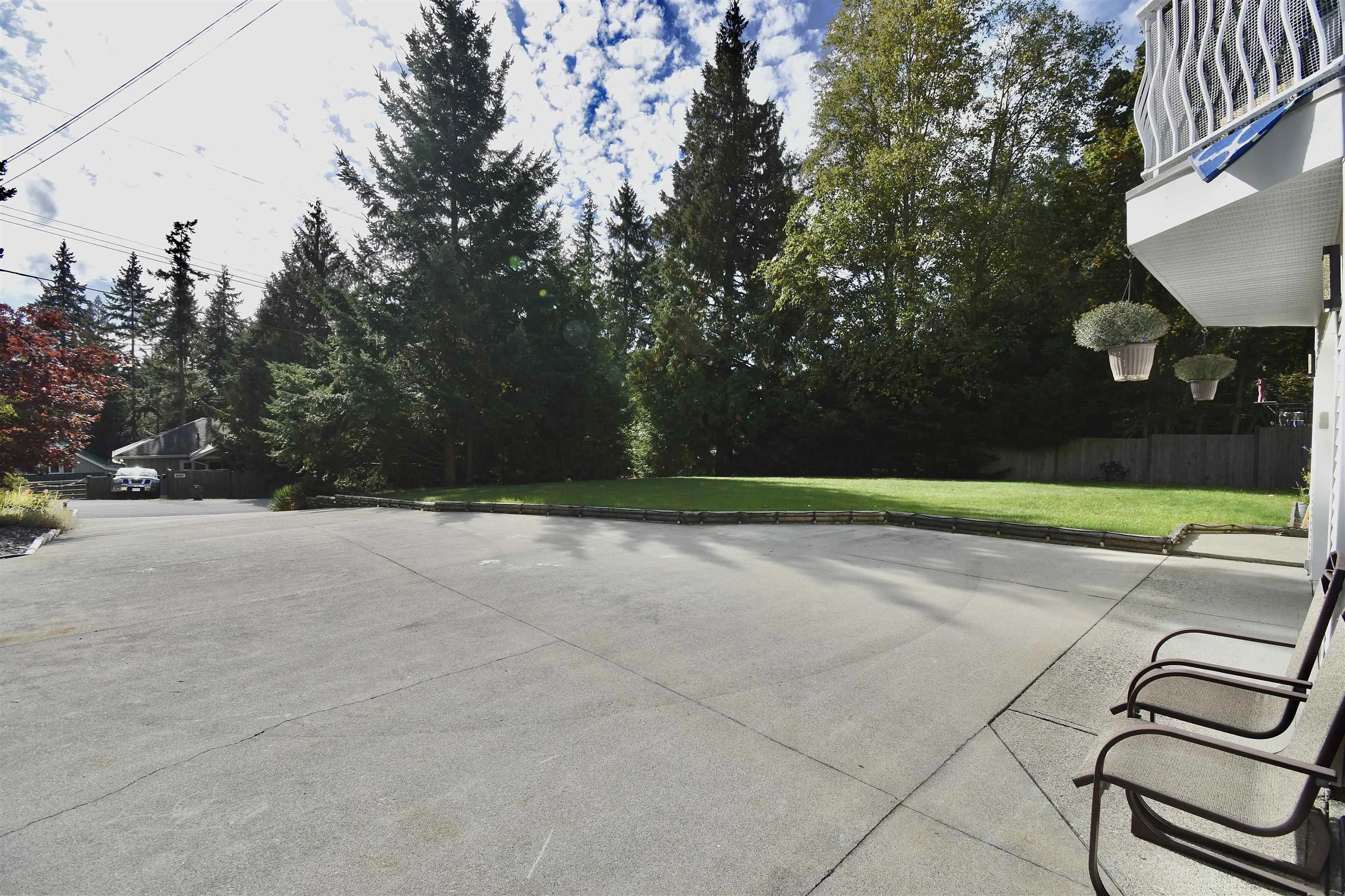 8086 Dogwood Drive