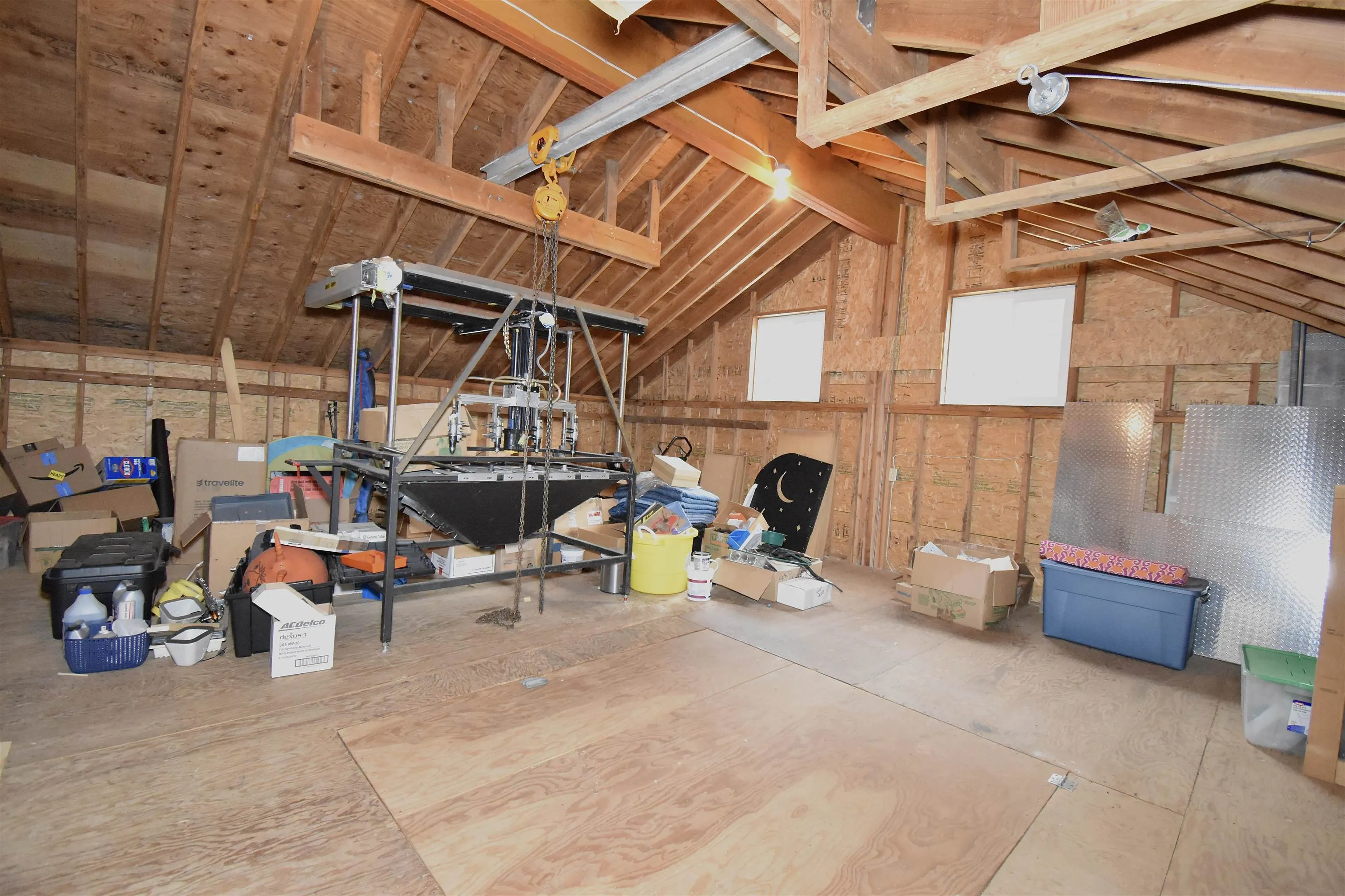 8086 Dogwood Drive