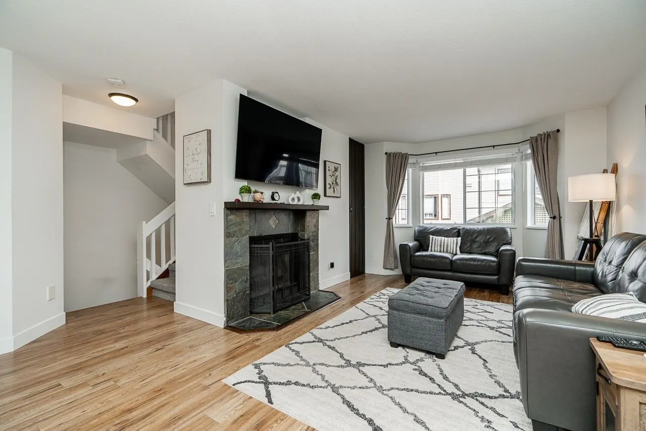 14 2352 Pitt River Road