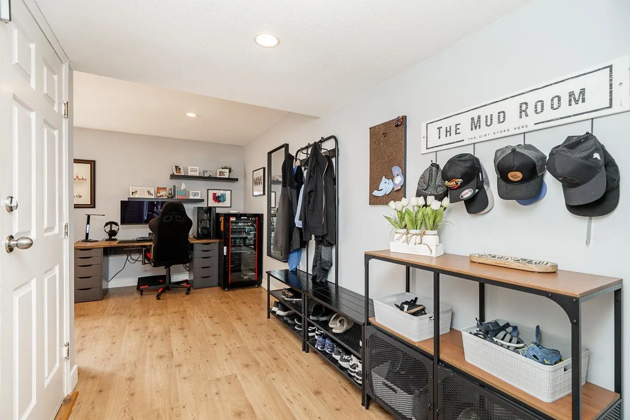 14 2352 Pitt River Road