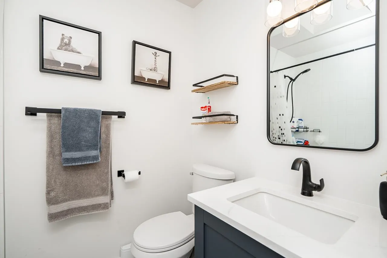 14 2352 Pitt River Road