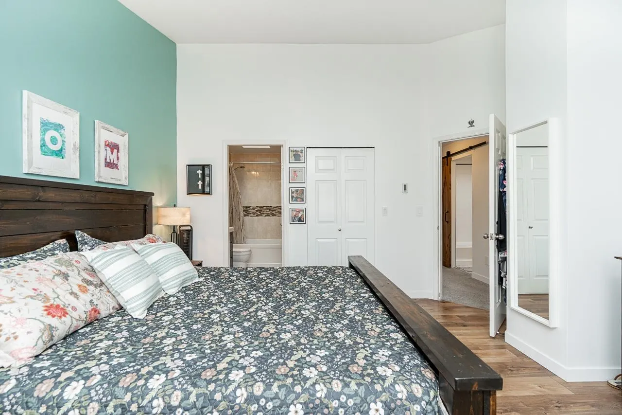 14 2352 Pitt River Road