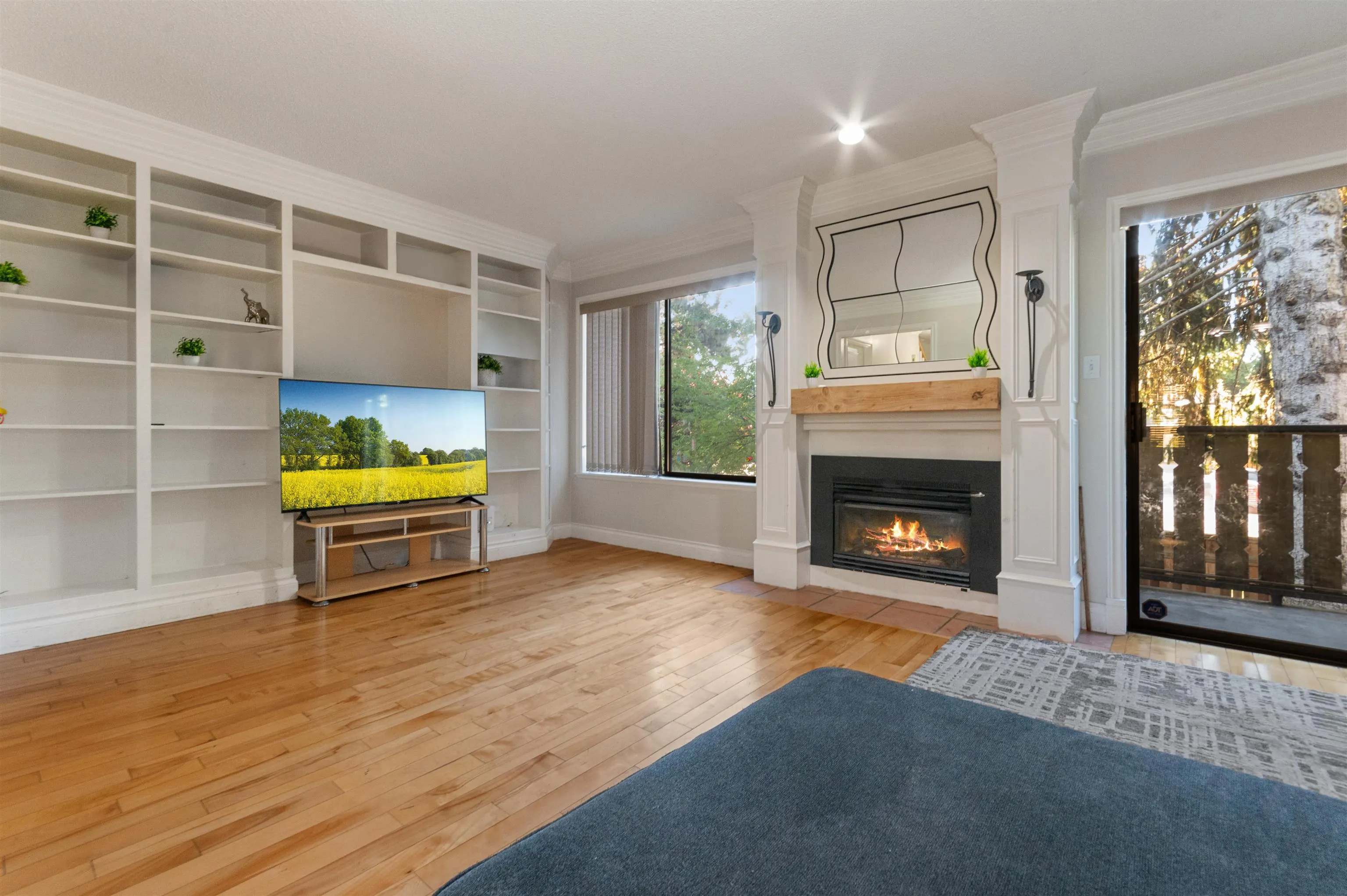 2 2998 Mouat Drive