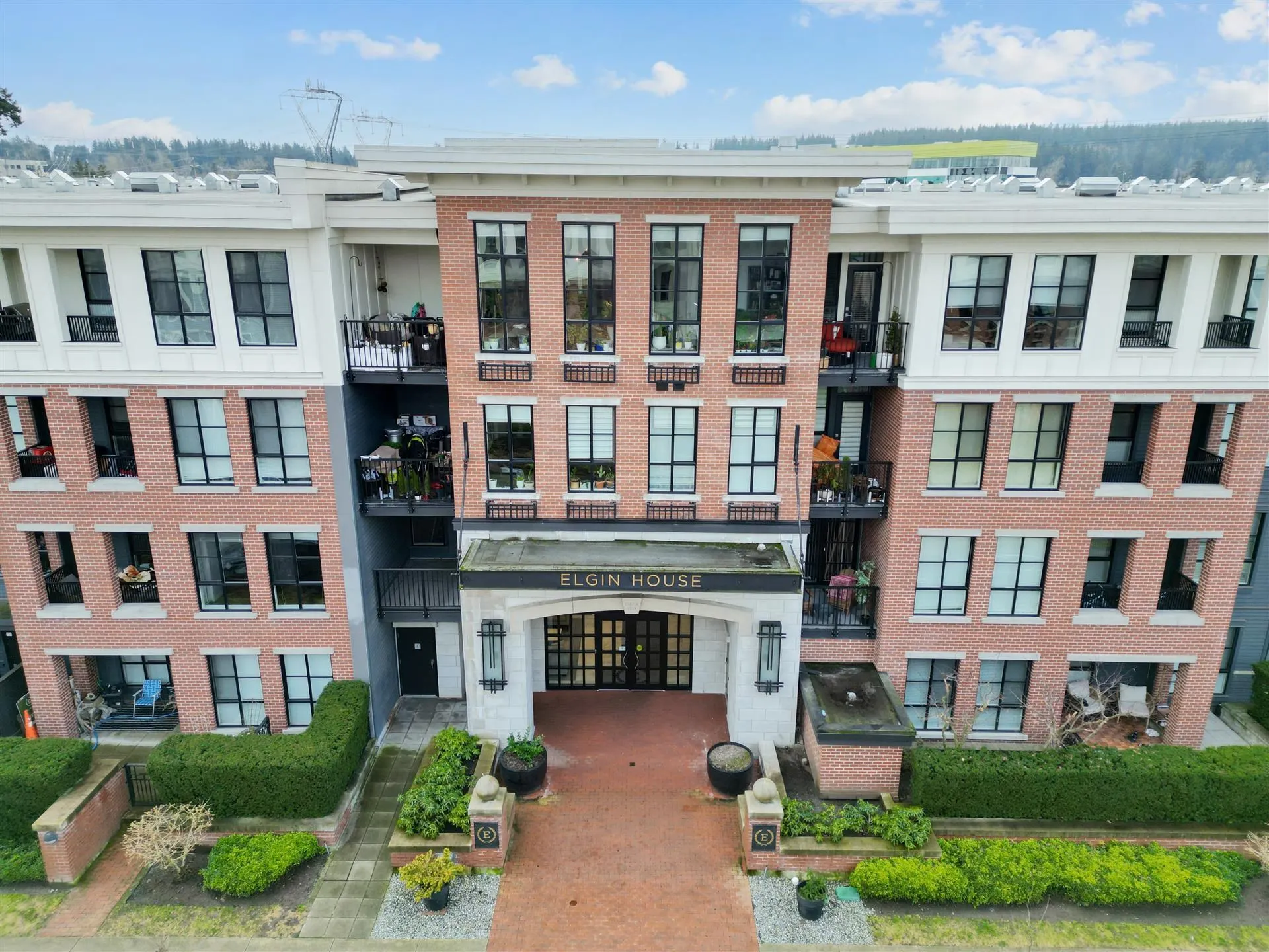 130 15168 33 Avenue