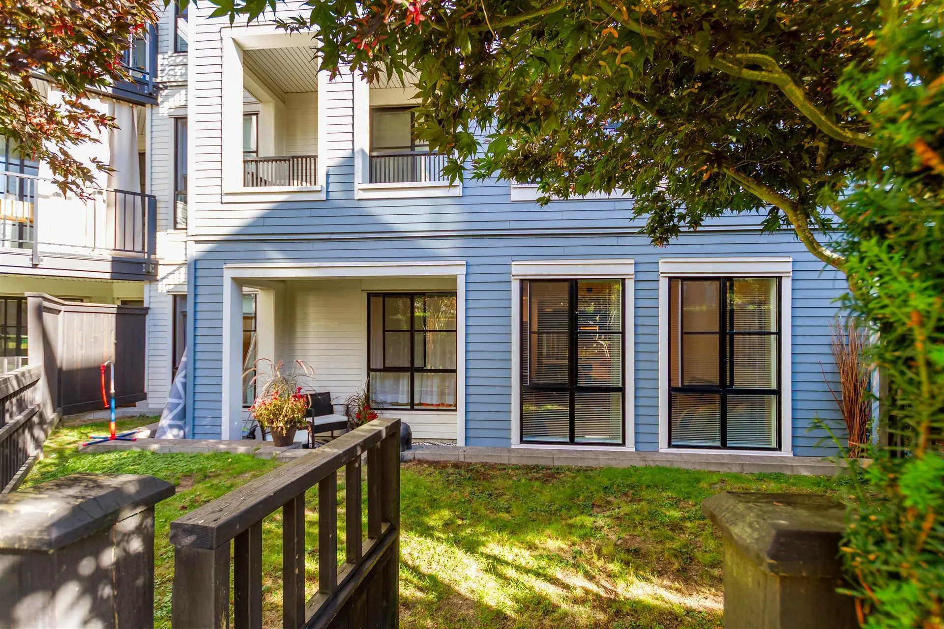 130 15168 33 Avenue