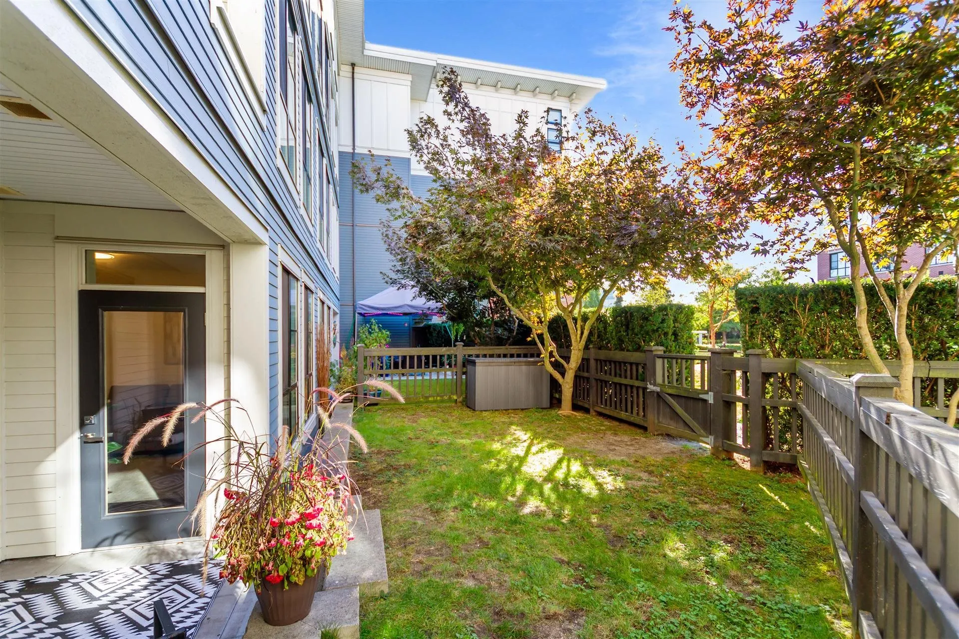 130 15168 33 Avenue