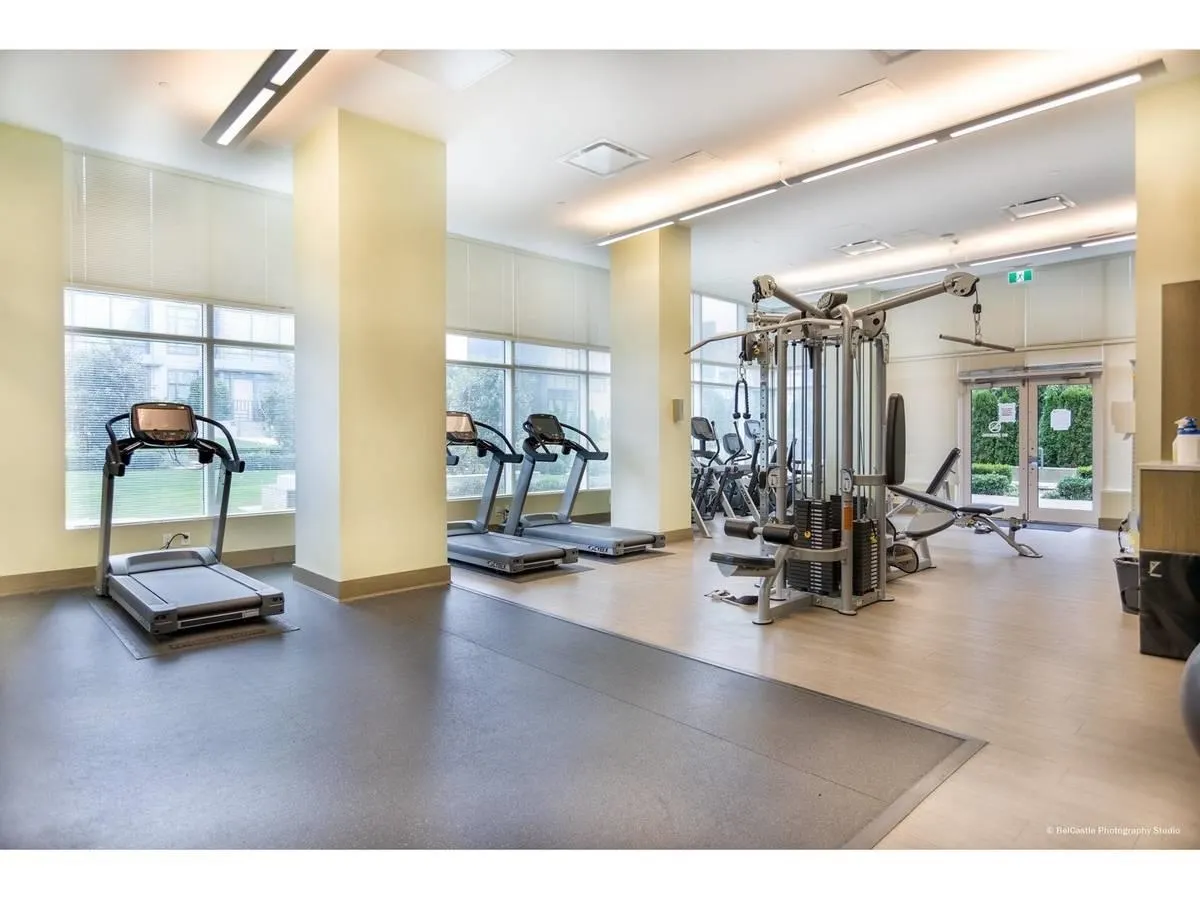 3801 4900 Lennox Lane