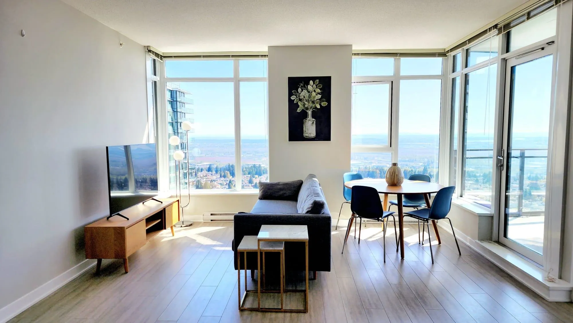 3801 4900 Lennox Lane