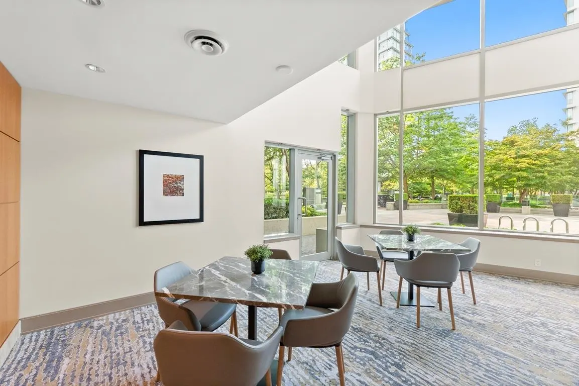 PH1 1717 Bayshore Drive