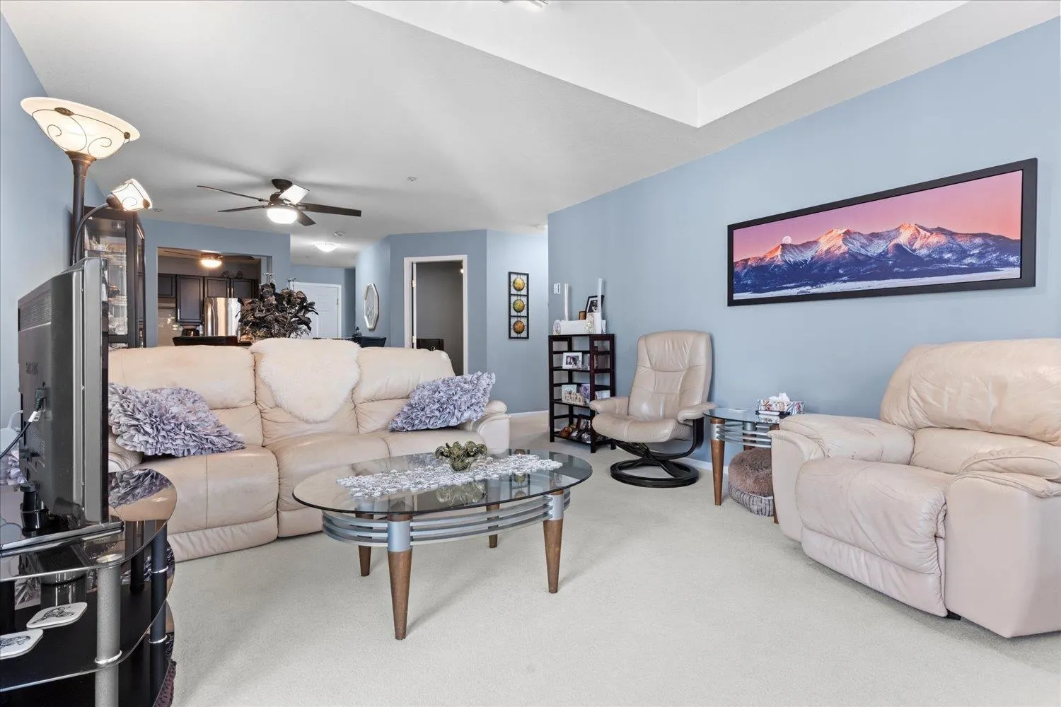 405 2963 Nelson Place
