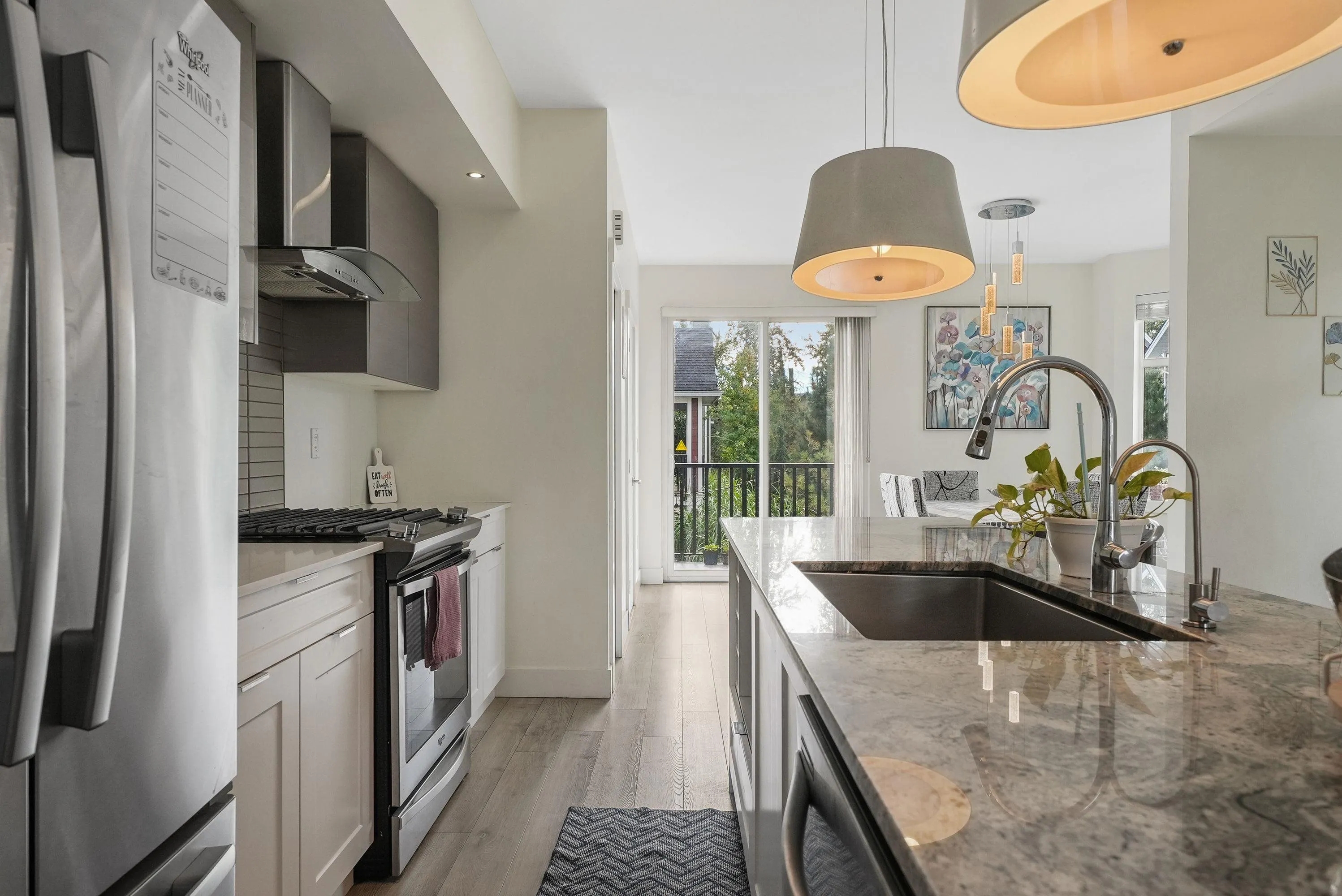 88 20852 77a Avenue