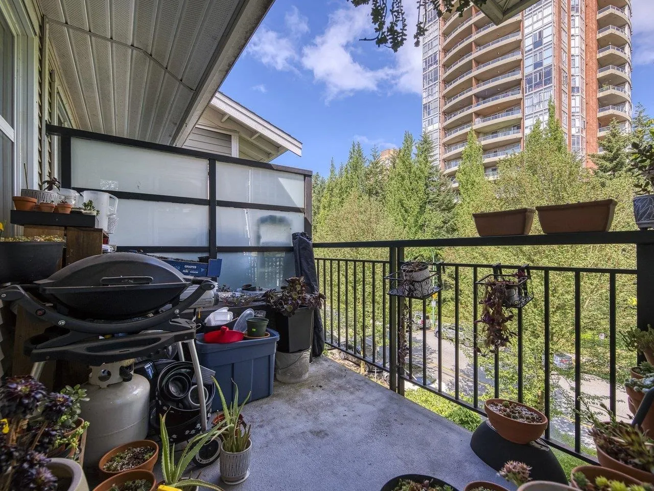 410 6888 Southpoint Drive