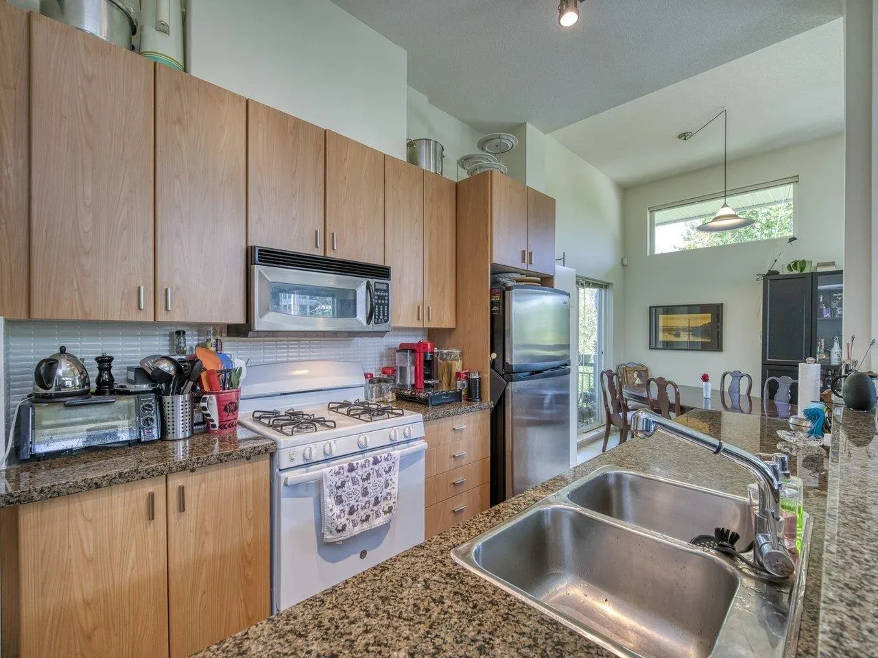 410 6888 Southpoint Drive
