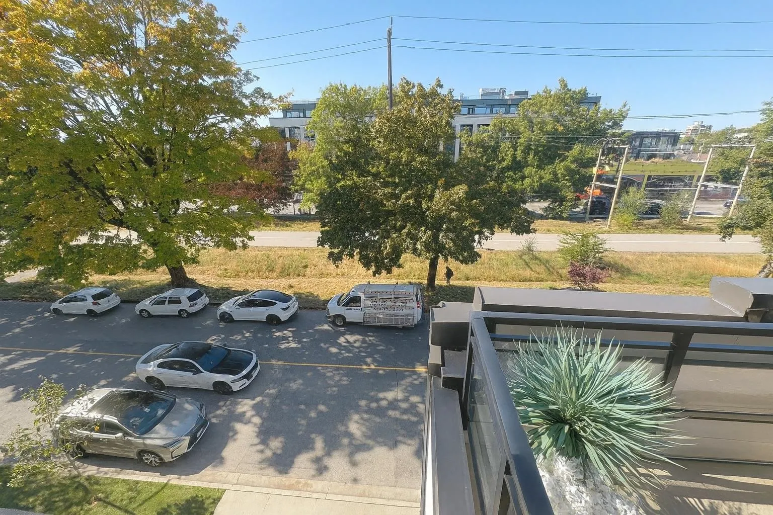 306 6168 East Boulevard