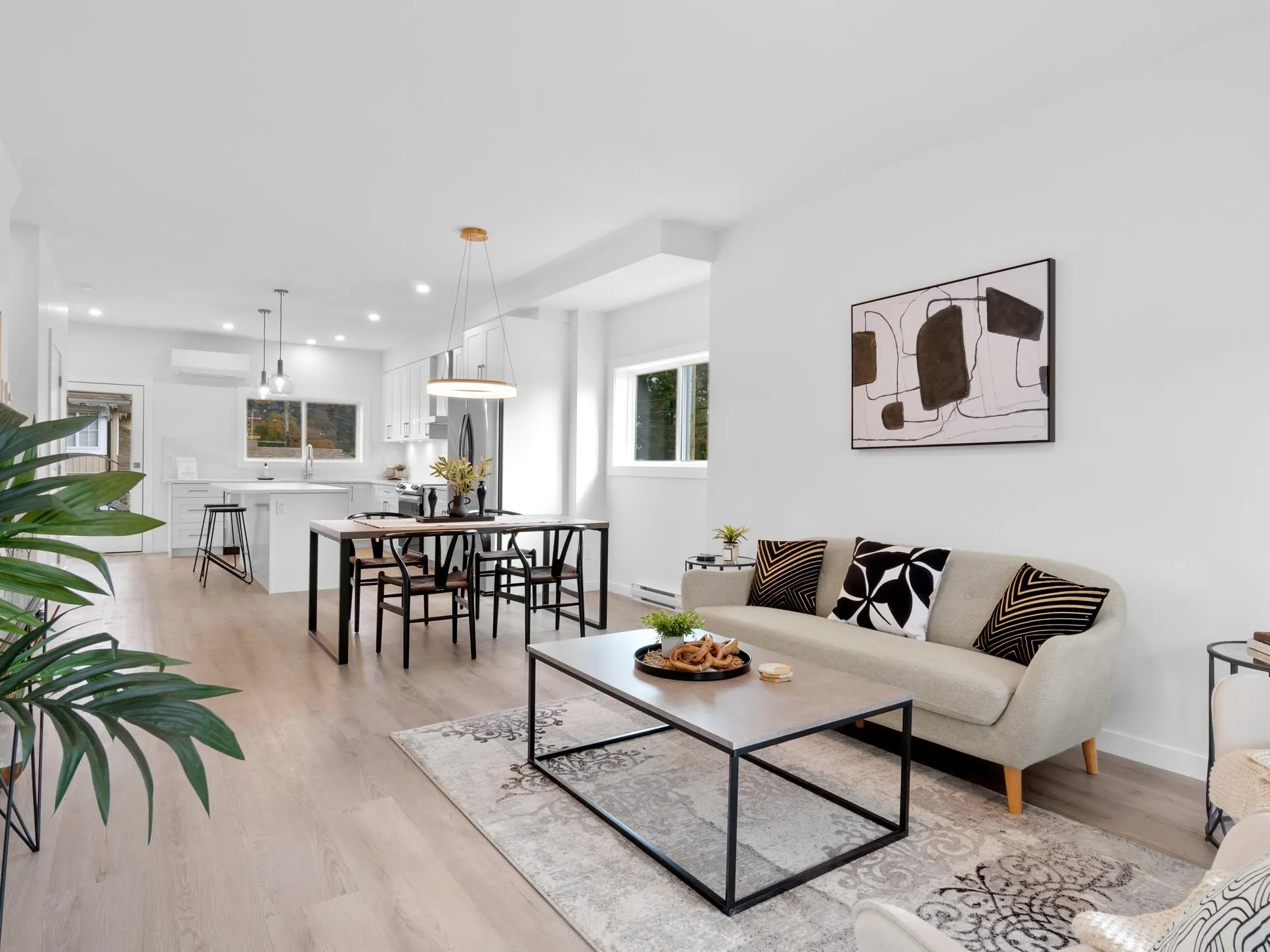 4 1655 Agassiz Rosedale No 9 Highway