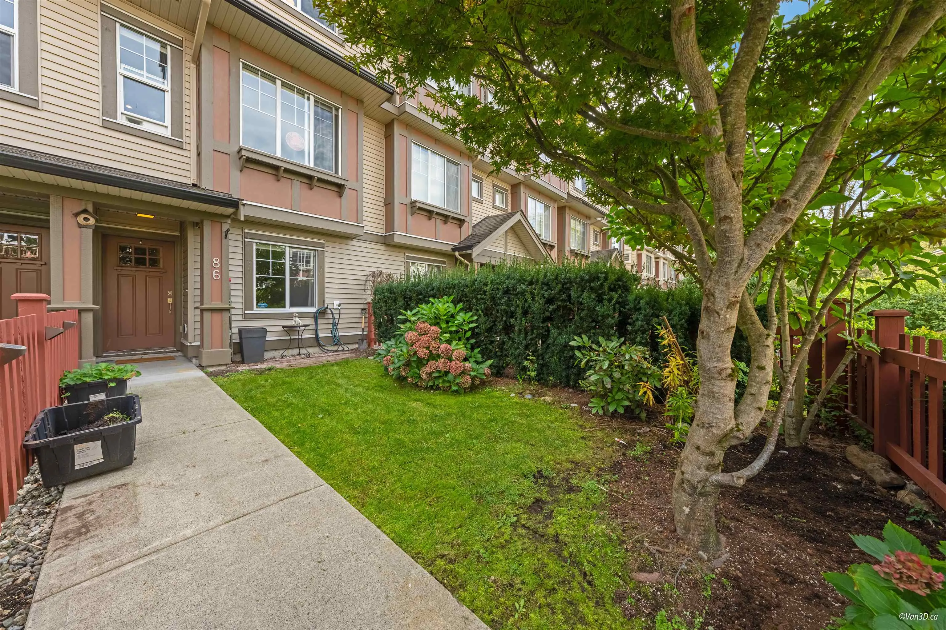 86 10151 240 Street
