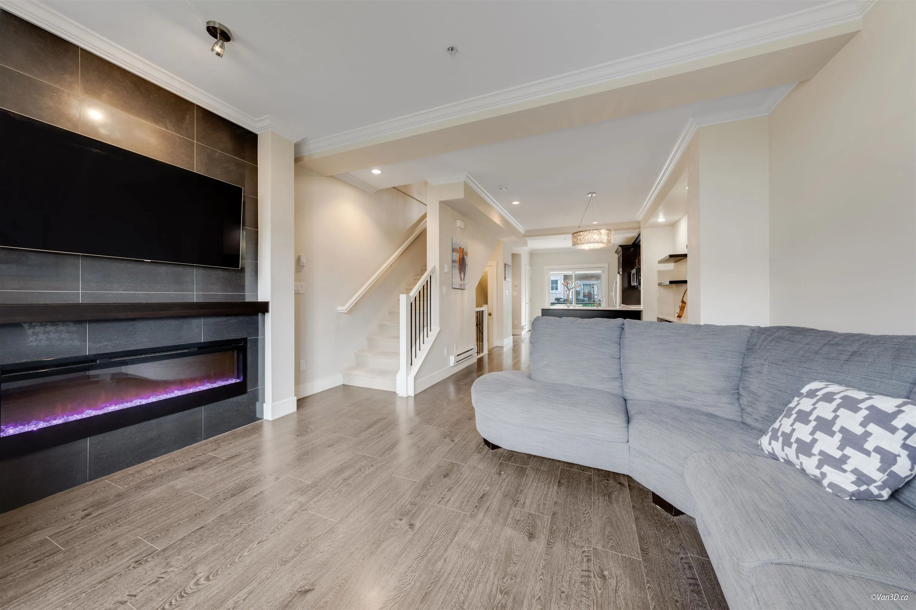 86 10151 240 Street