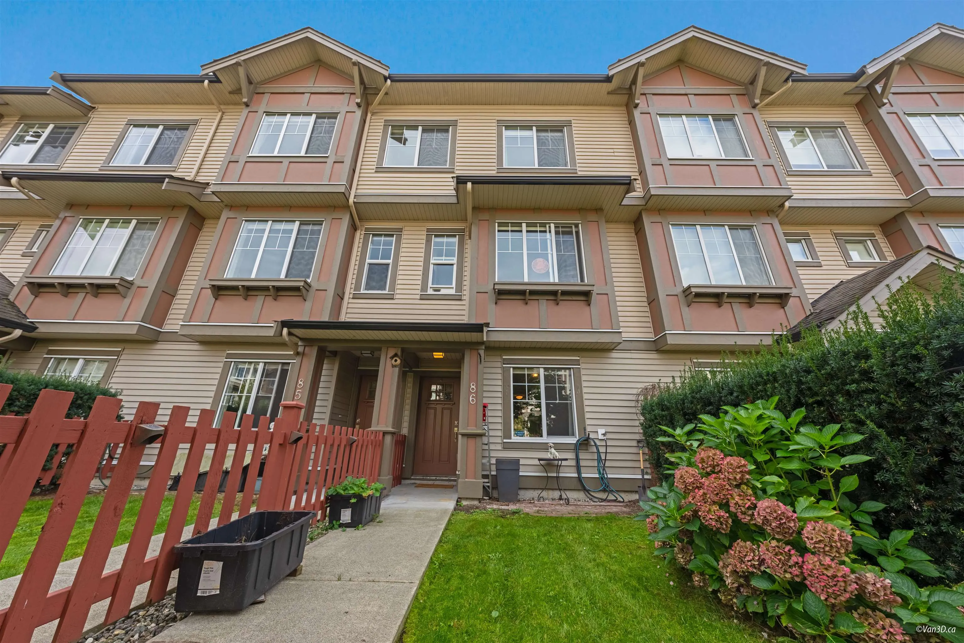86 10151 240 Street