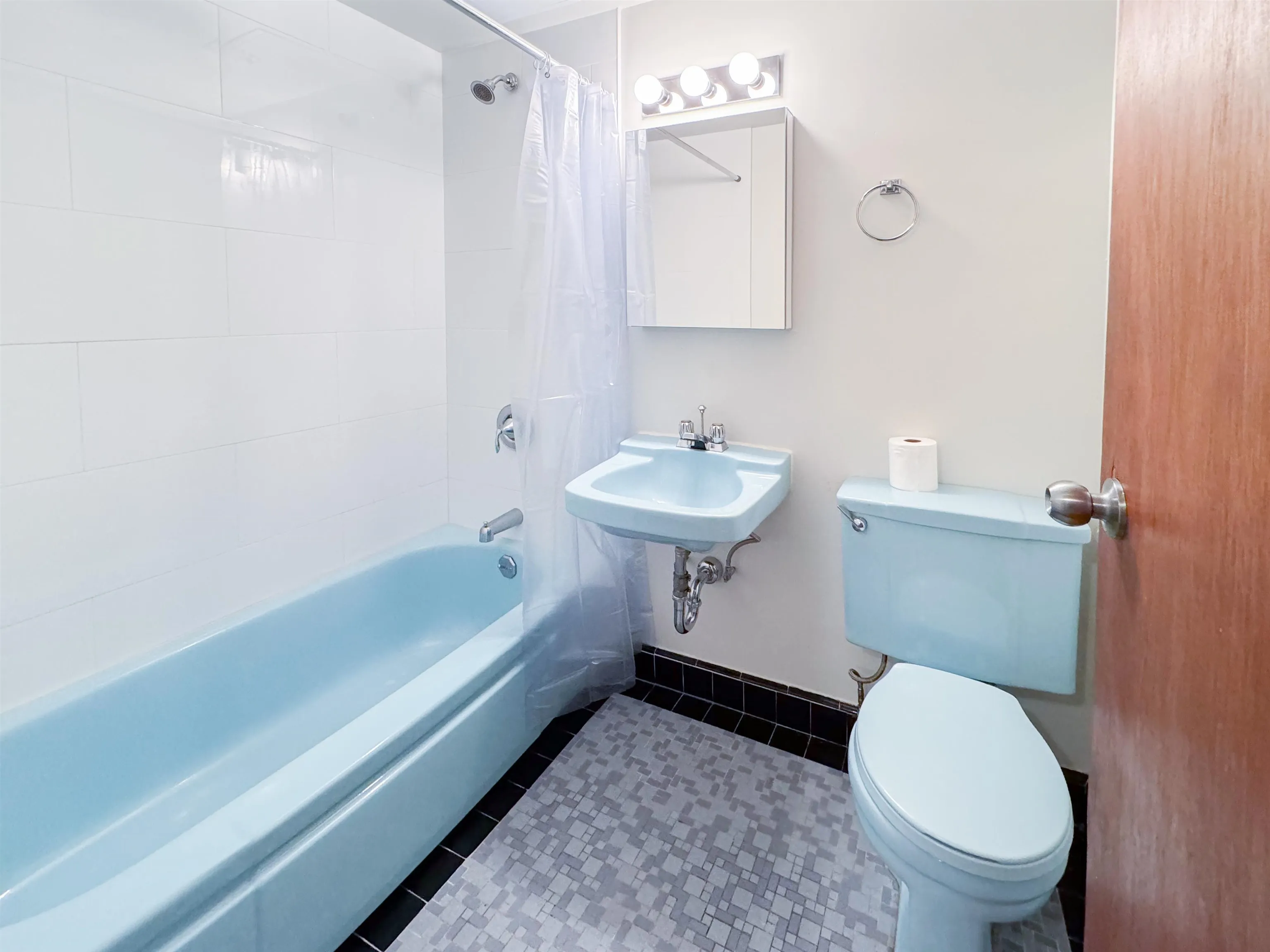 206 1925 Nelsonstreet