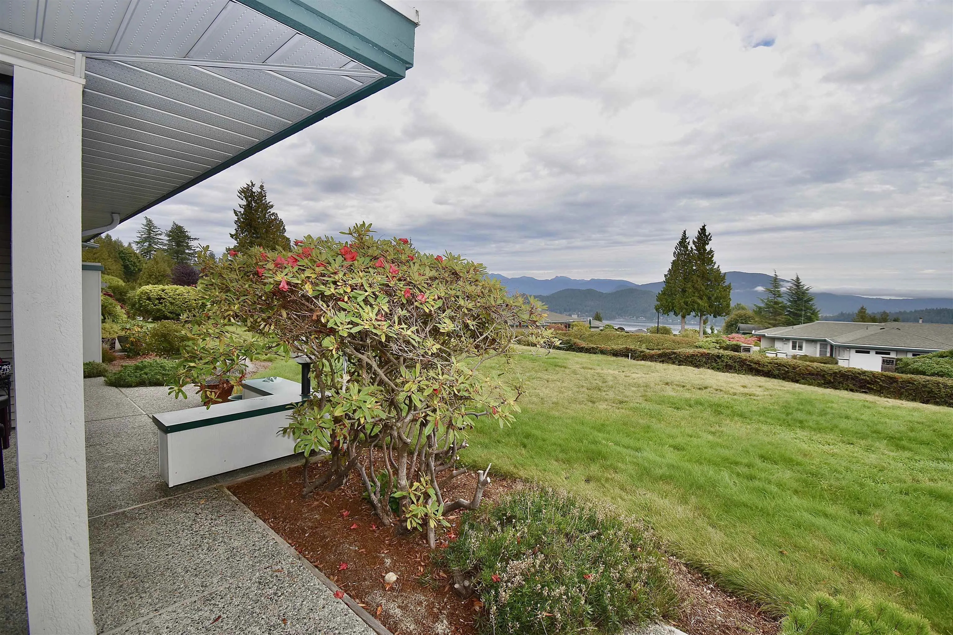 28 555 Eaglecrest Drive
