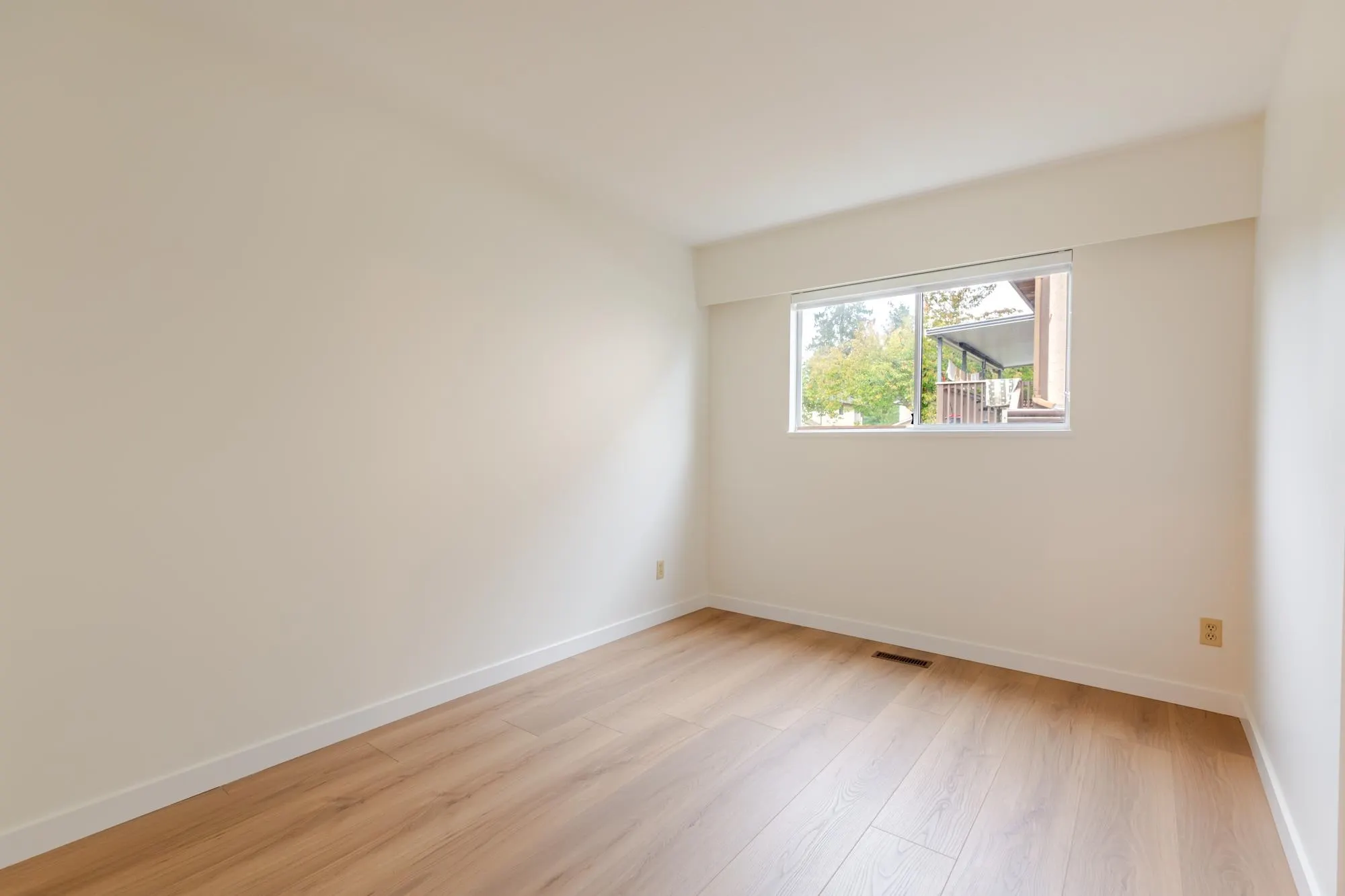 10059 157a Street